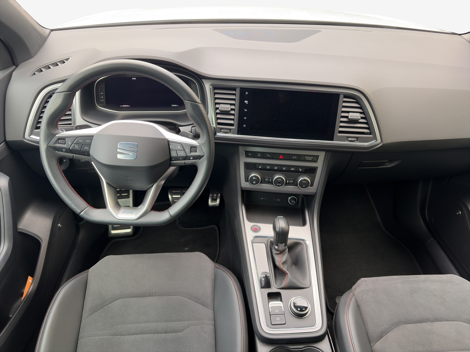 SEAT Ateca 2.0 TSI Hola FR 4Drive DSG-image-8