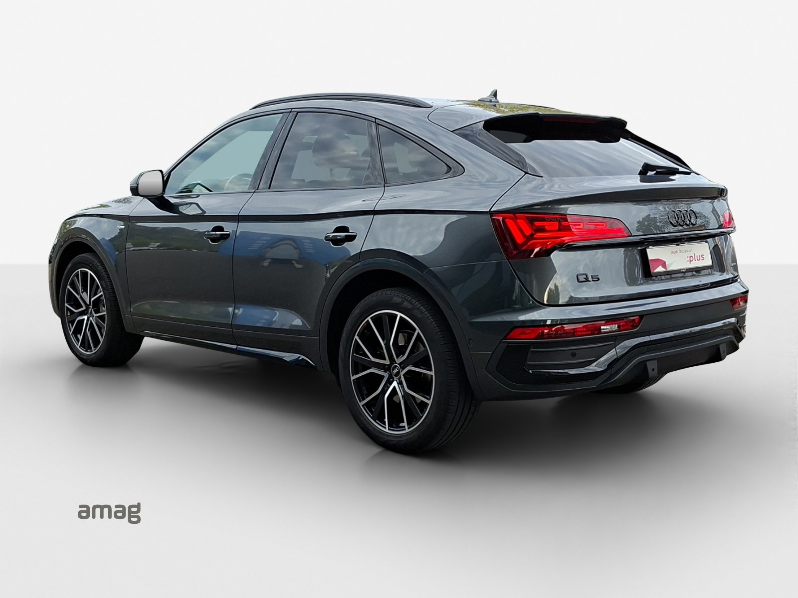 AUDI Q5 Sportback 40 TDI Blackedition quattro S-tronic-showroom-element-2