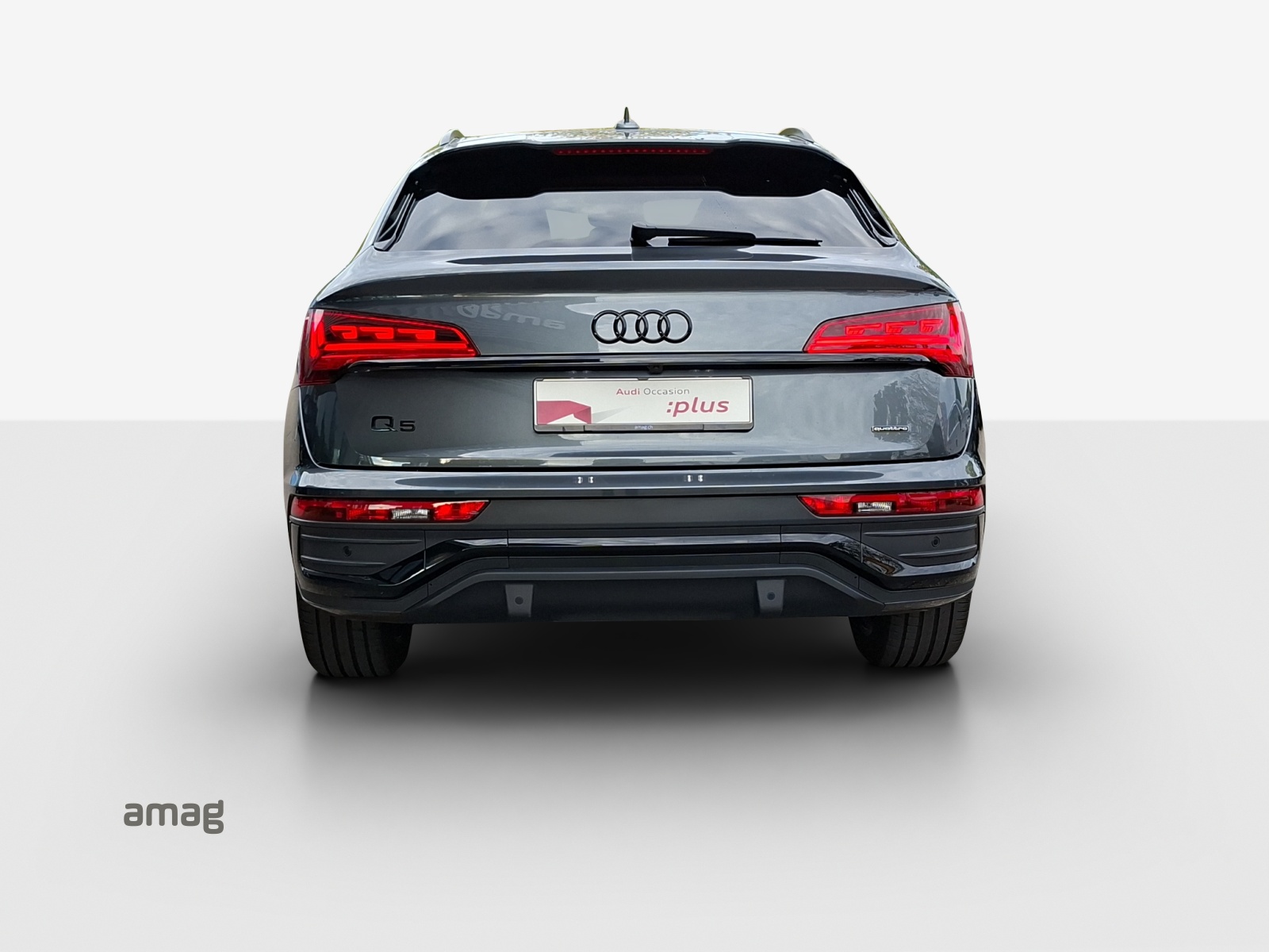 AUDI Q5 Sportback 40 TDI Blackedition quattro S-tronic-showroom-element-3