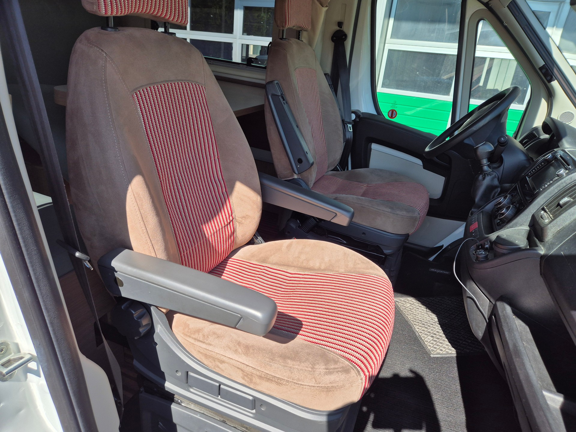 ADRIA Axess M680 SP-showroom-element-3