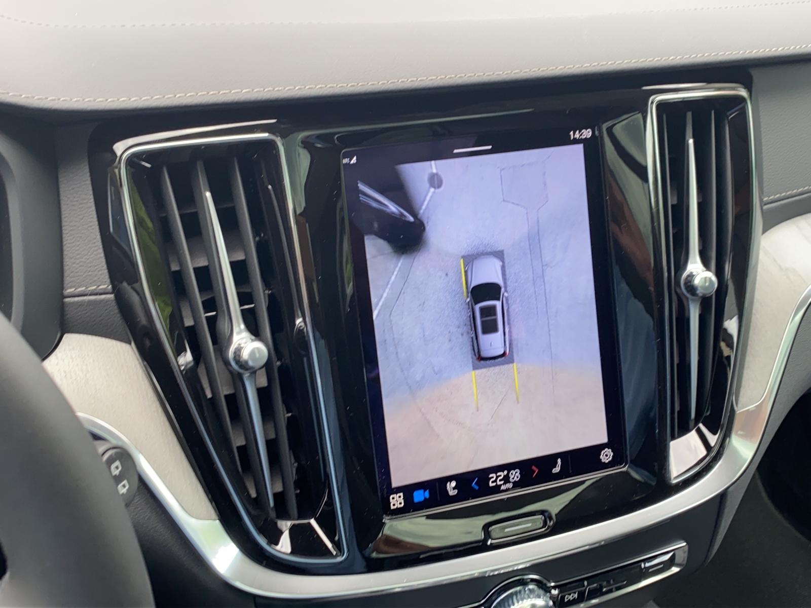 VOLVO V60 2.0 T6 TE Plus Dark eAWD-image-18