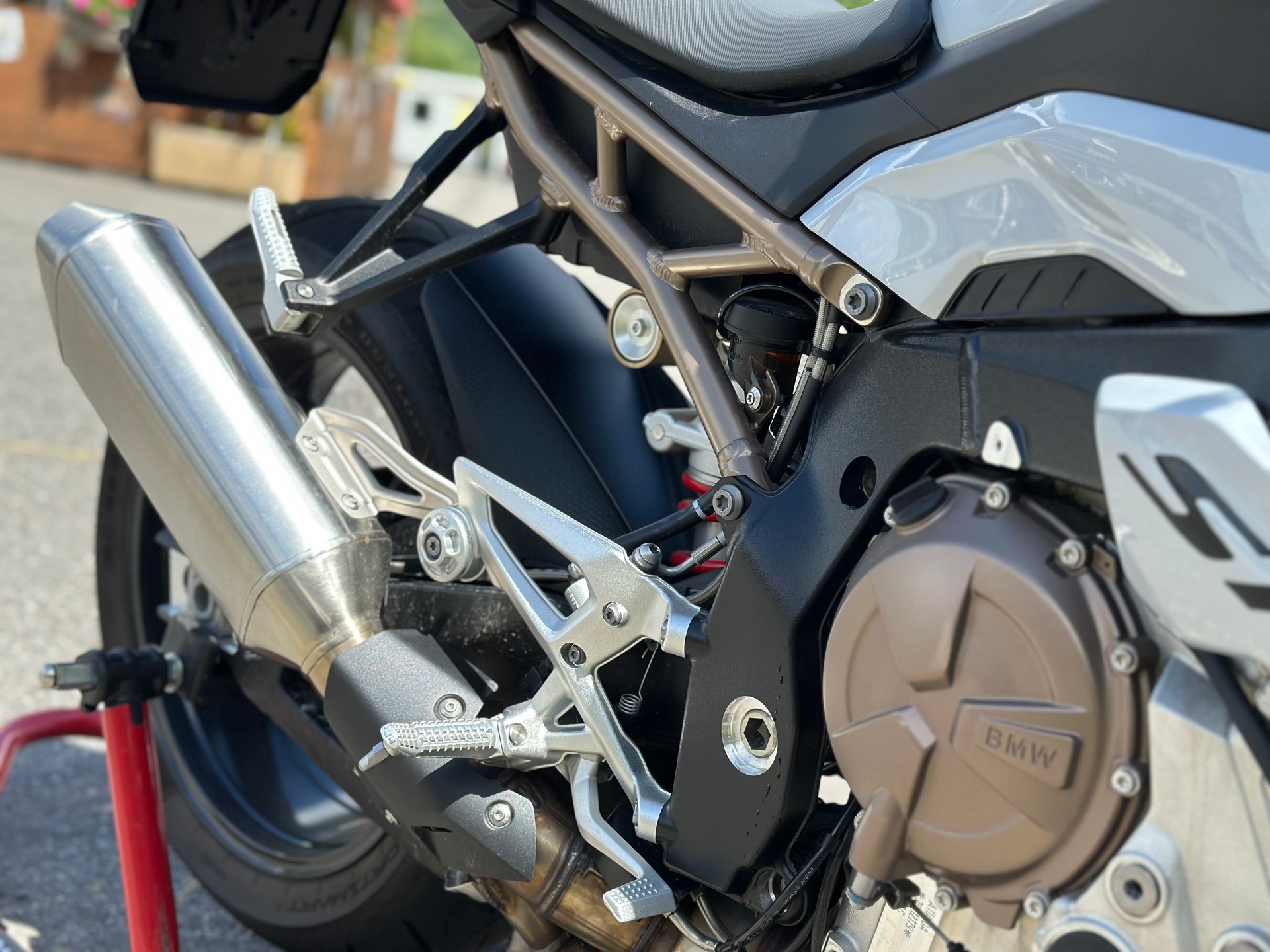 BMW S 1000 R-image-8