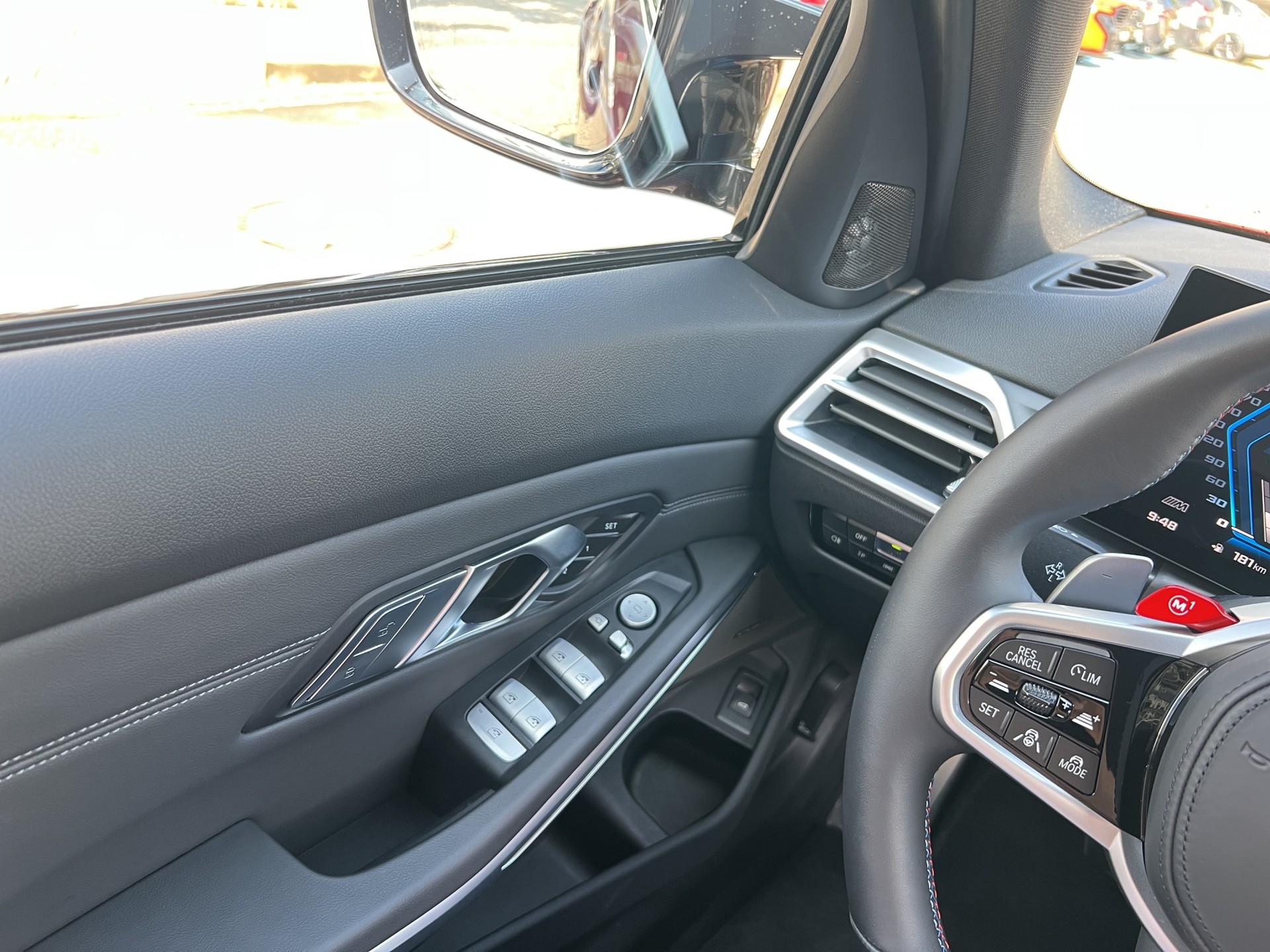 BMW M3 Touring xDrive Competition M-image-18