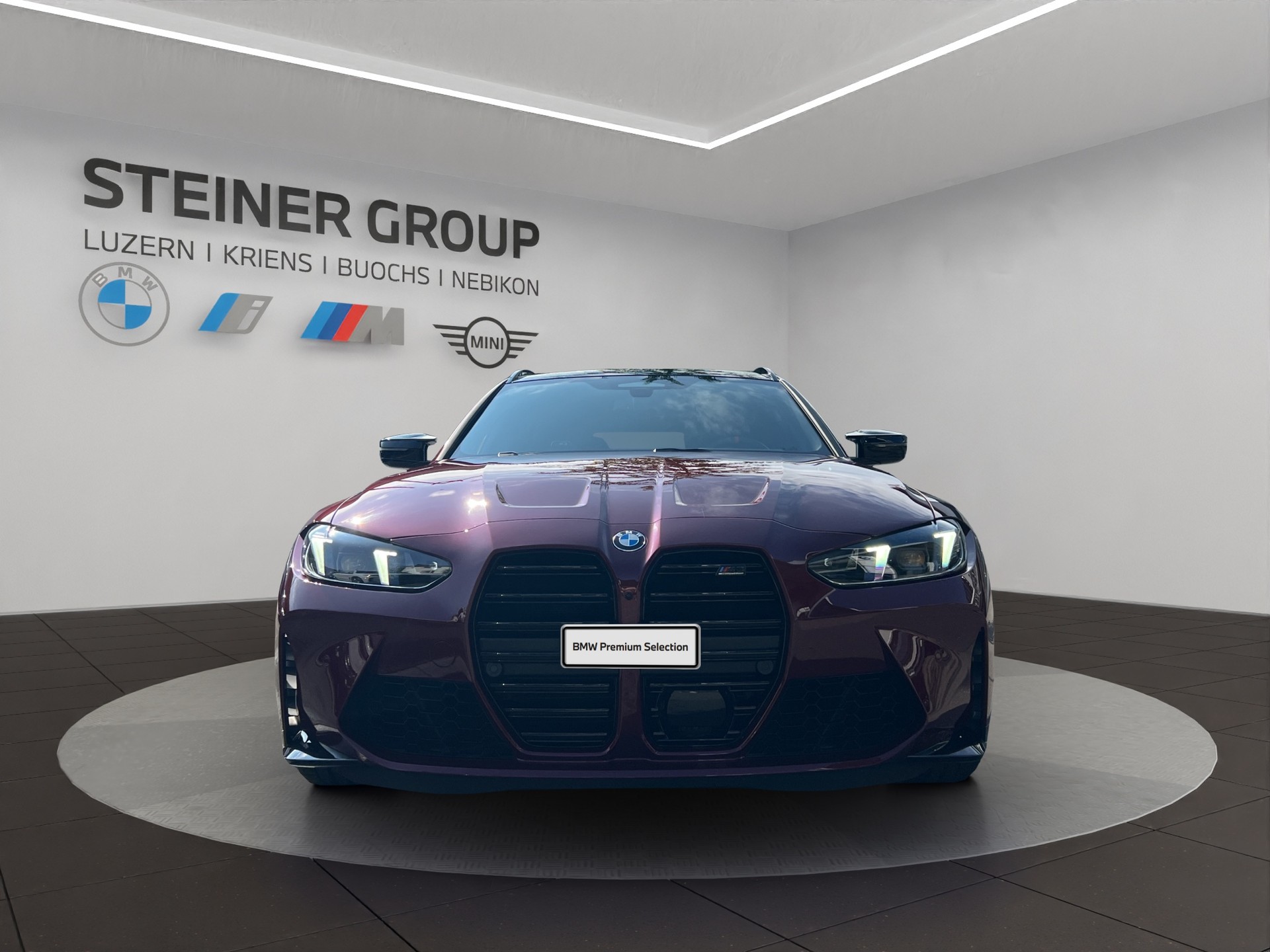 BMW M3 Touring xDrive Competition M-showroom-element-1