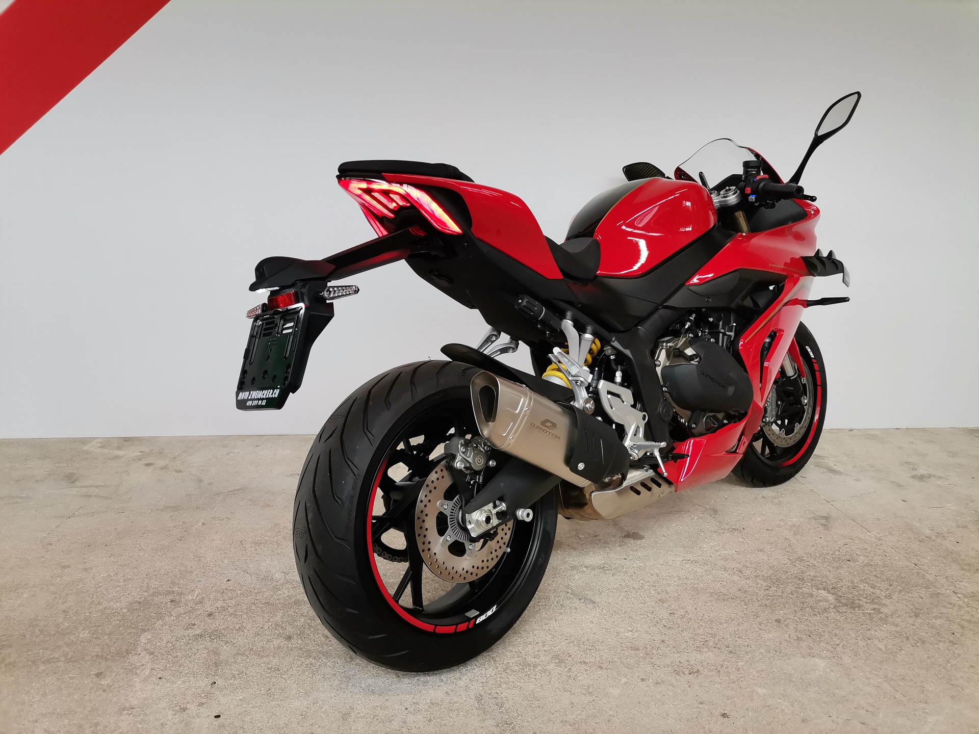 QJ SRK 800 RR-image-7