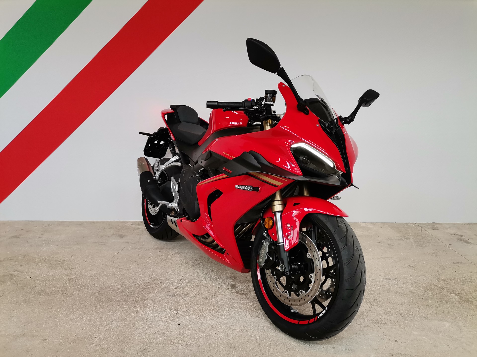 QJ SRK 800 RR-image-1