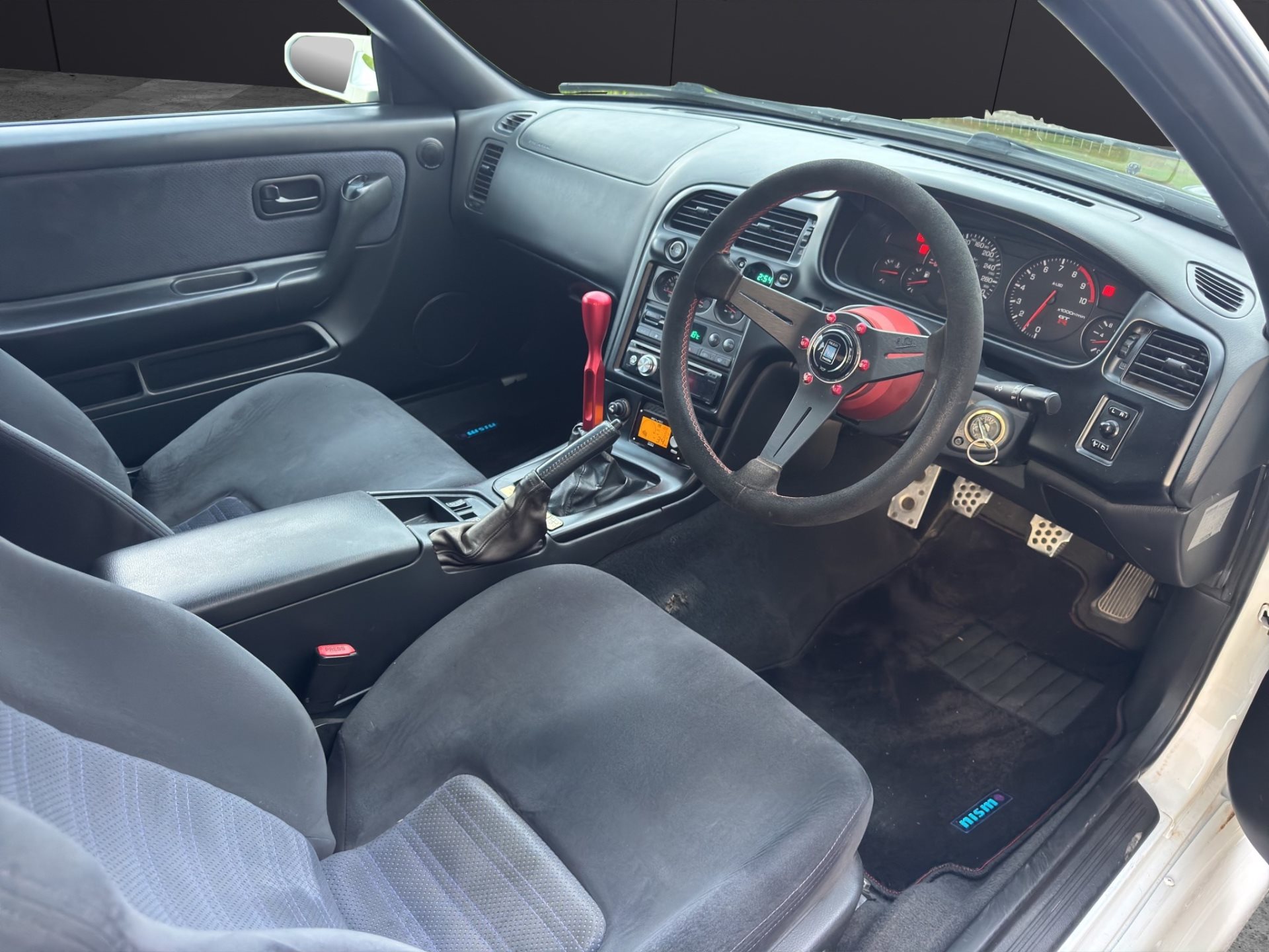 NISSAN Skyline GT-R33 V-SPEC-image-12