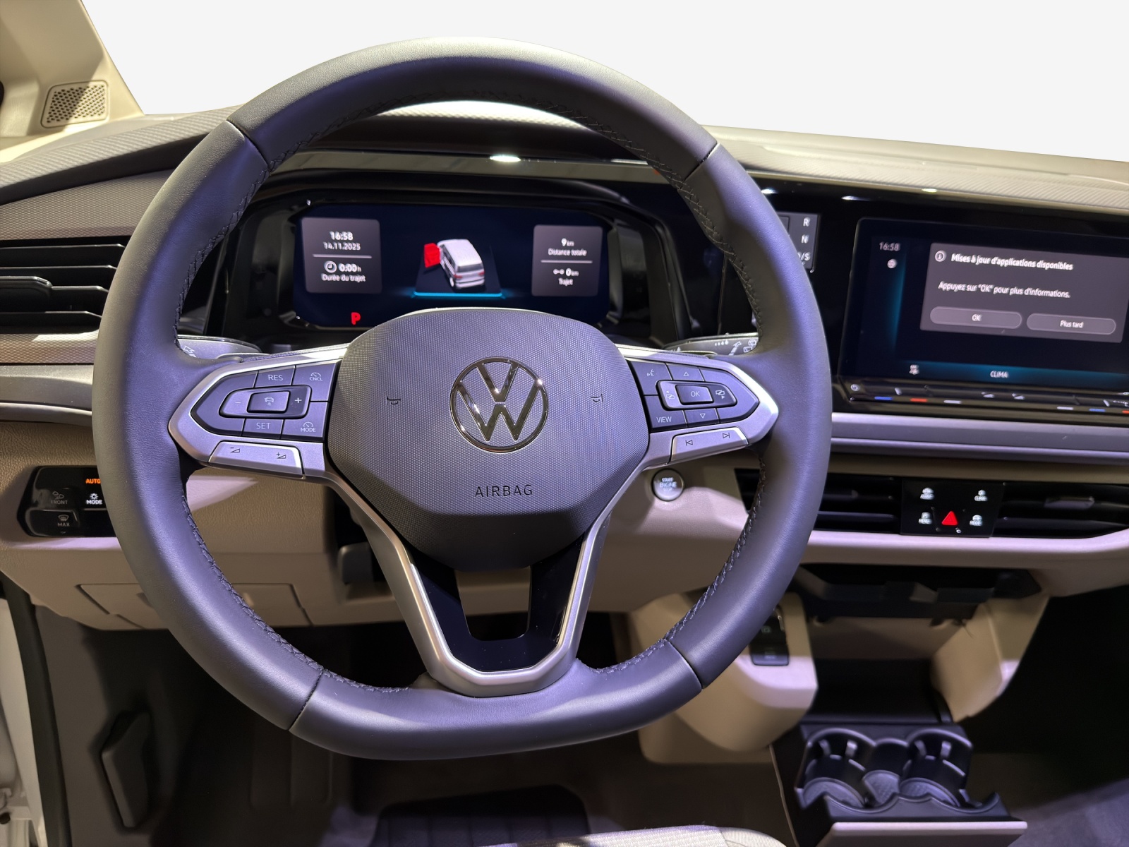 VW Multivan 1.5 eHybrid 4Motion DSG-image-9