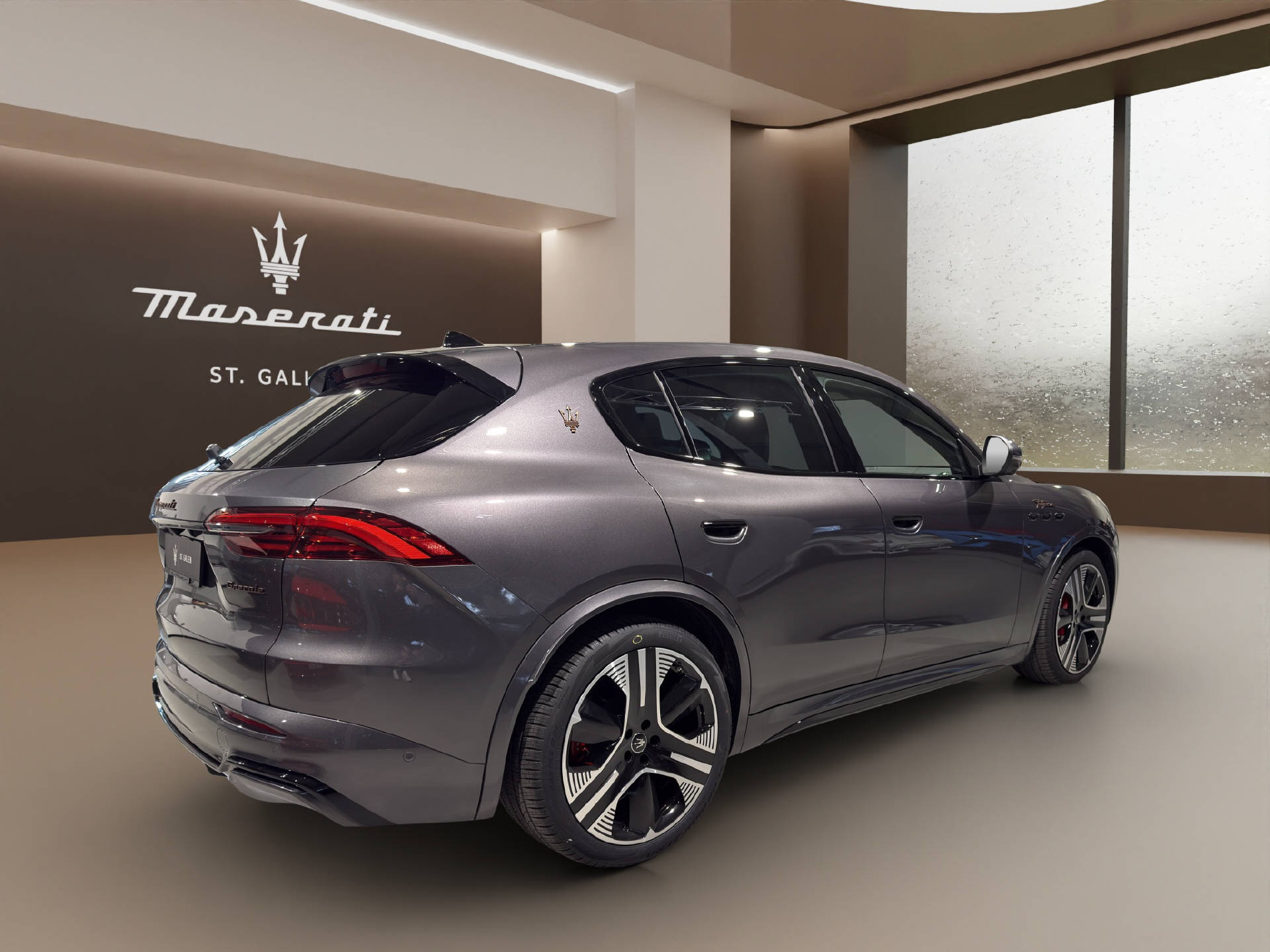 MASERATI Grecale Folgore-image-4