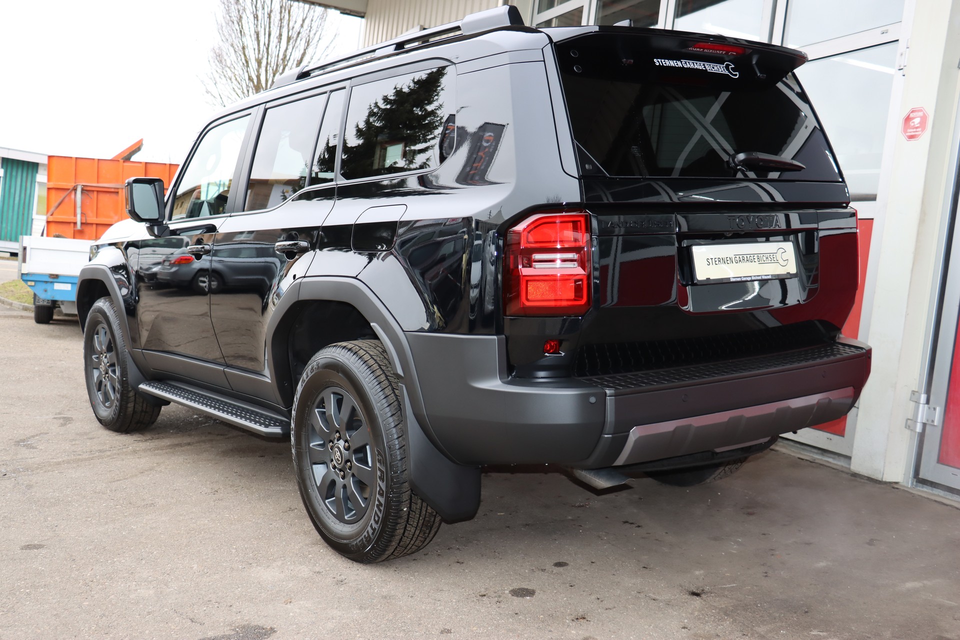 TOYOTA Land Cruiser 2.8TD 48V Style-image-6