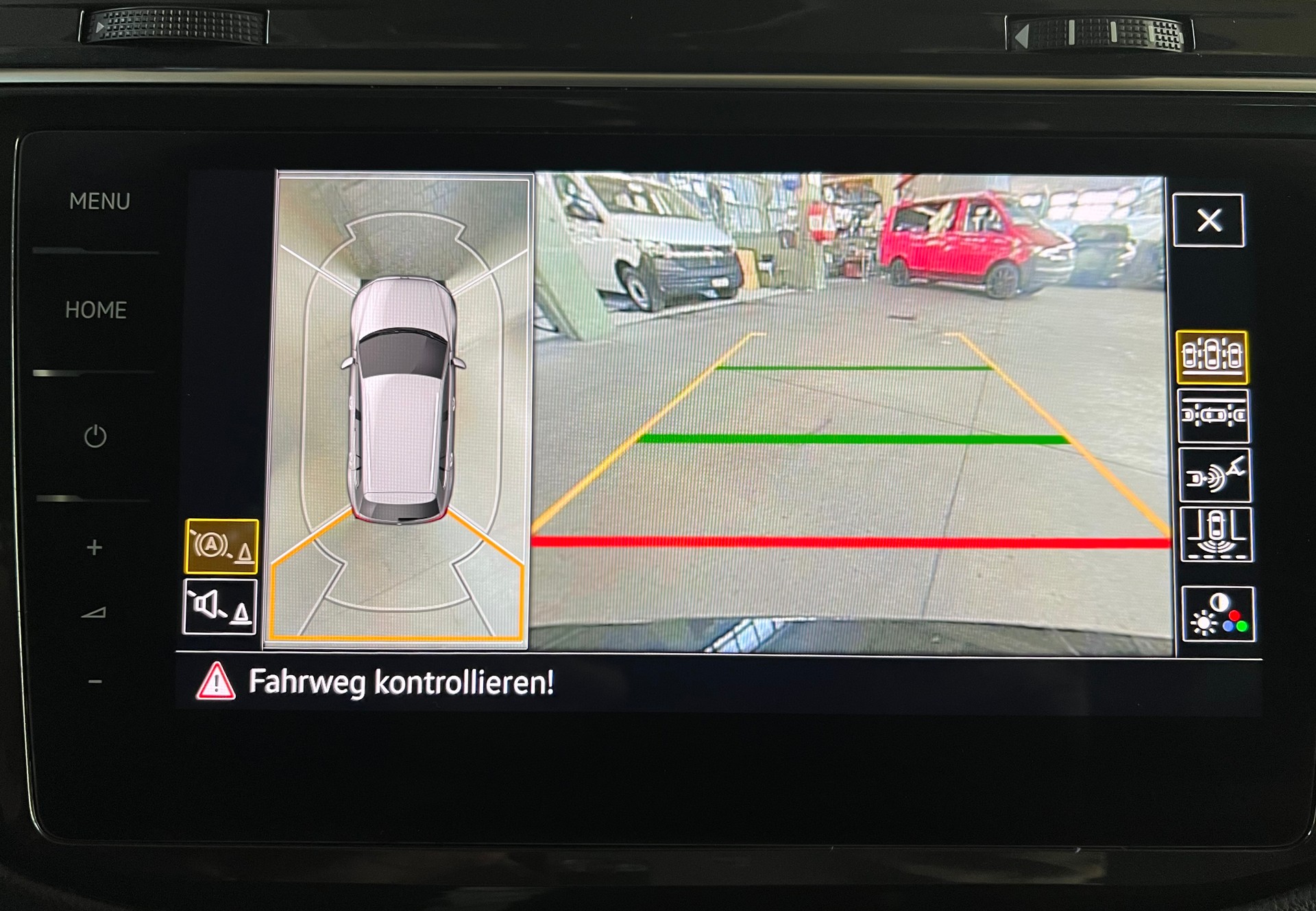 VW Tiguan 2.0TSI Highline 4Motion ***** R-Line Paket ***** DSG-image-4