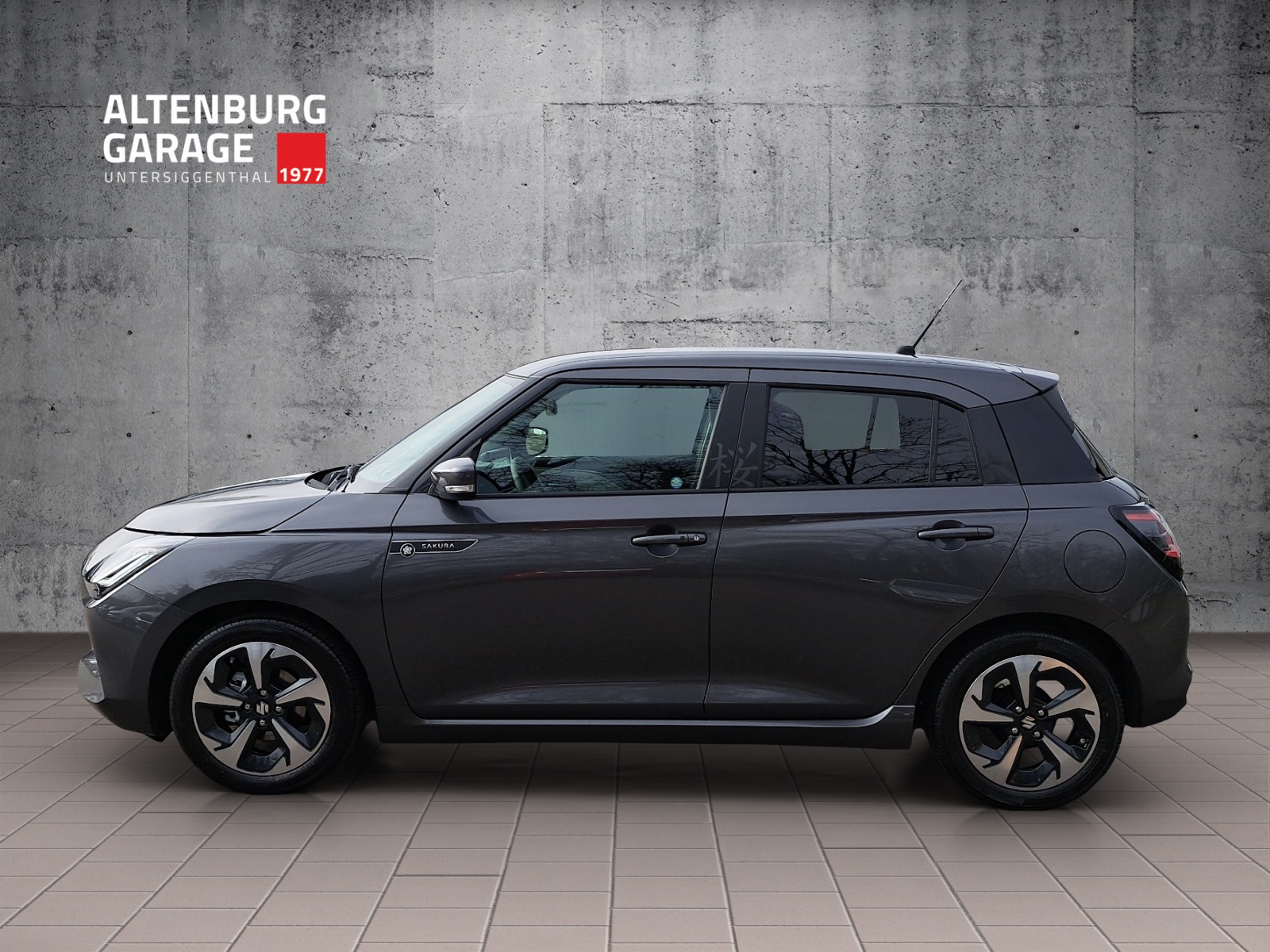 SUZUKI Swift 1.2 Sakura Top Hybrid-image-1