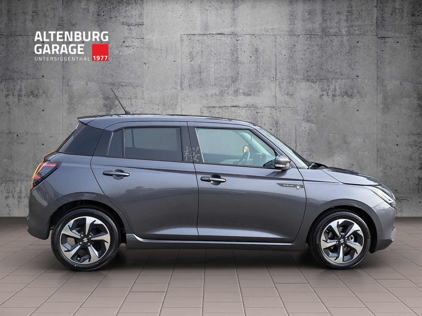 SUZUKI Swift 1.2 Sakura Top Hybrid-image-5