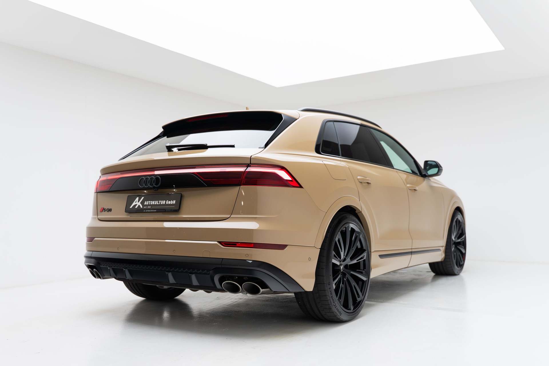 AUDI SQ8 SUV TFSI quattro tiptronic - AUDI Exclusive-image-11