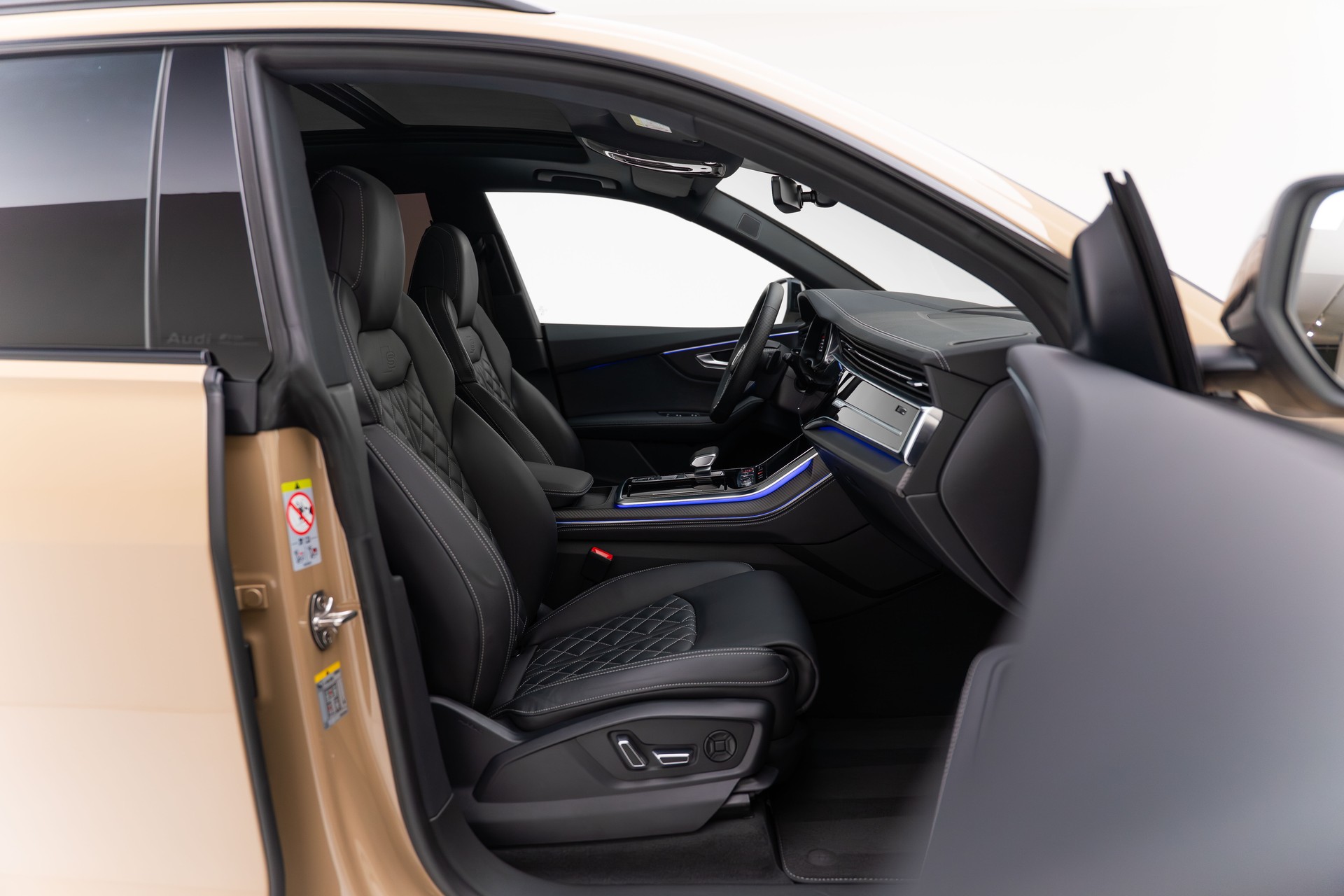 AUDI SQ8 SUV TFSI quattro tiptronic - AUDI Exclusive-image-27