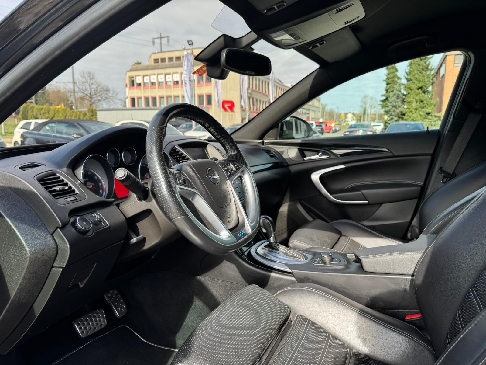 OPEL Insignia Sports Tourer 2.8 Turbo OPC 4WD Automatic-image-15