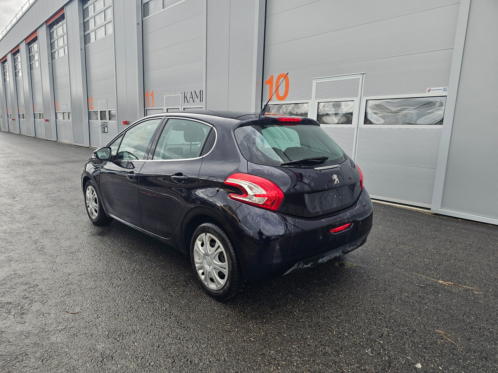 PEUGEOT 208 1.6 VTI Allure-image-2