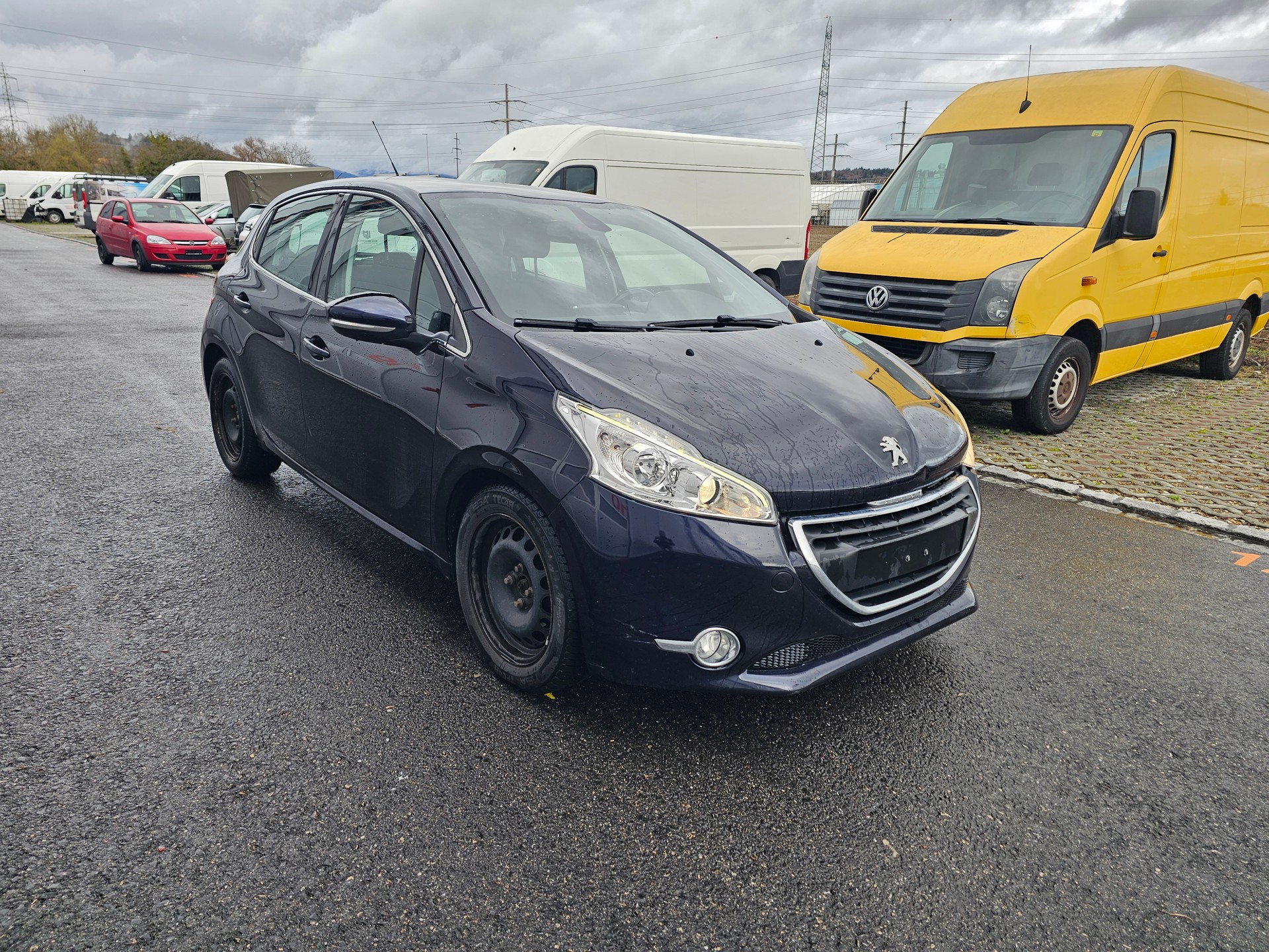 PEUGEOT 208 1.6 VTI Allure-image-6