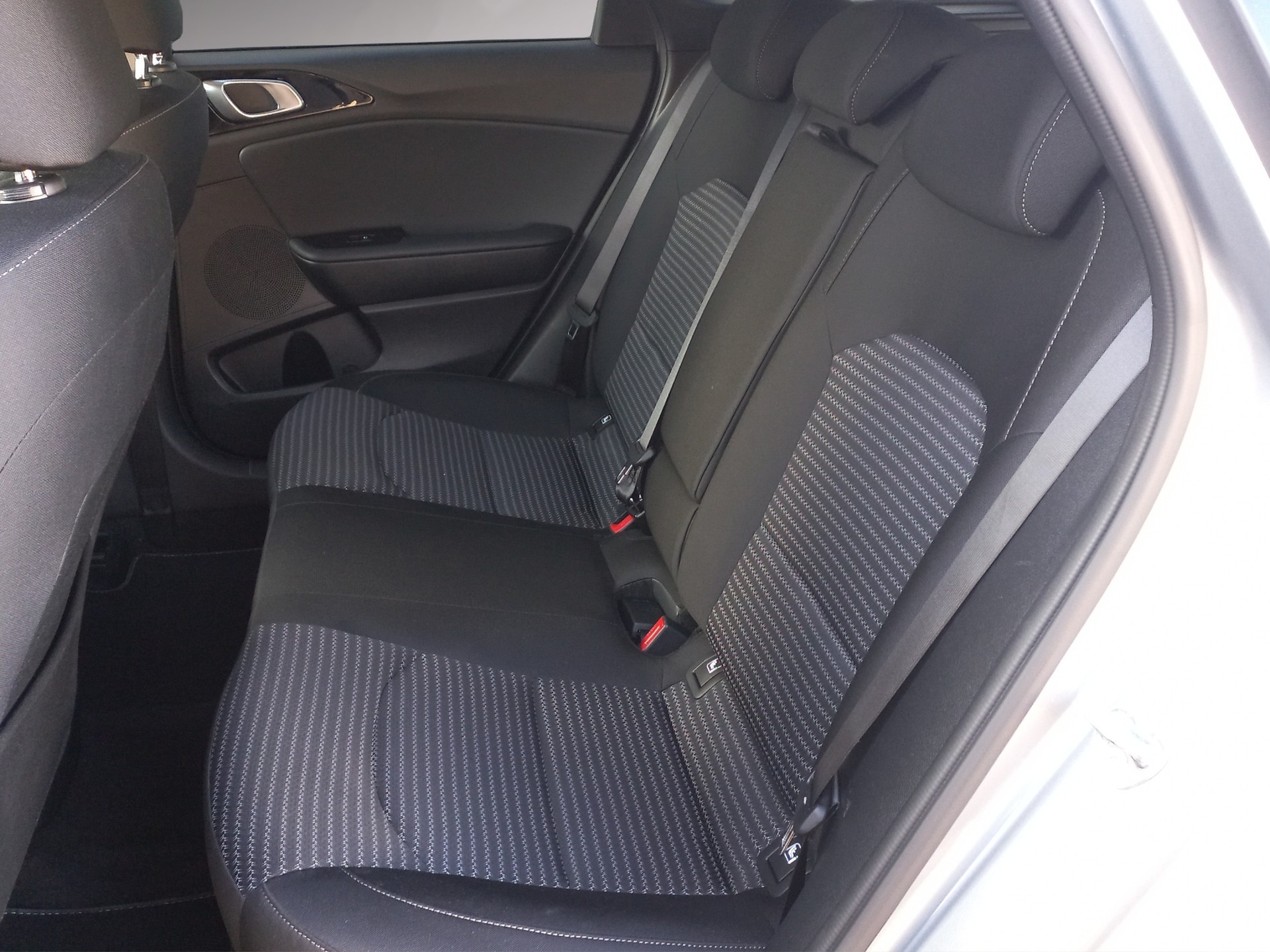 KIA Ceed Sportswagon 1.5 T-GDi Power DCT-image-10