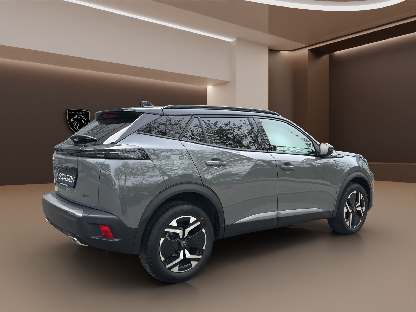 PEUGEOT 2008 1.2 PureTech GT-image-4