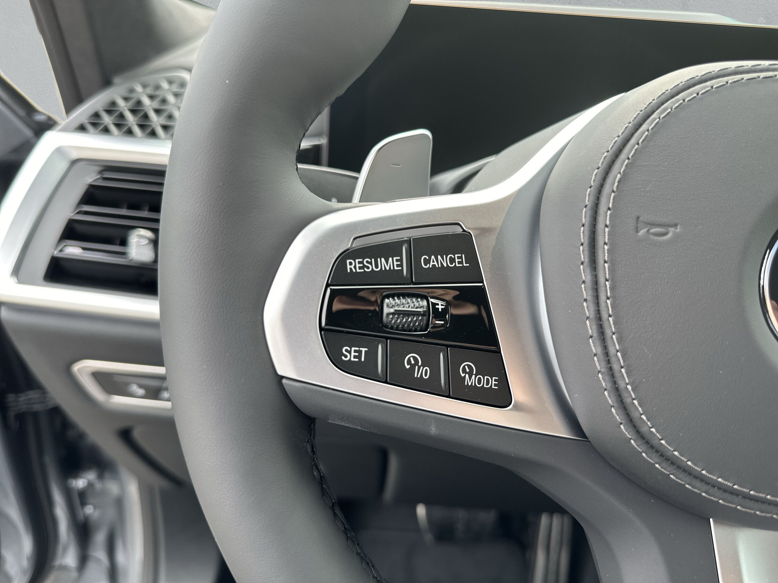 BMW X7 xDrive 48V 40d M Sport AHK 3.5T (CH)-image-9