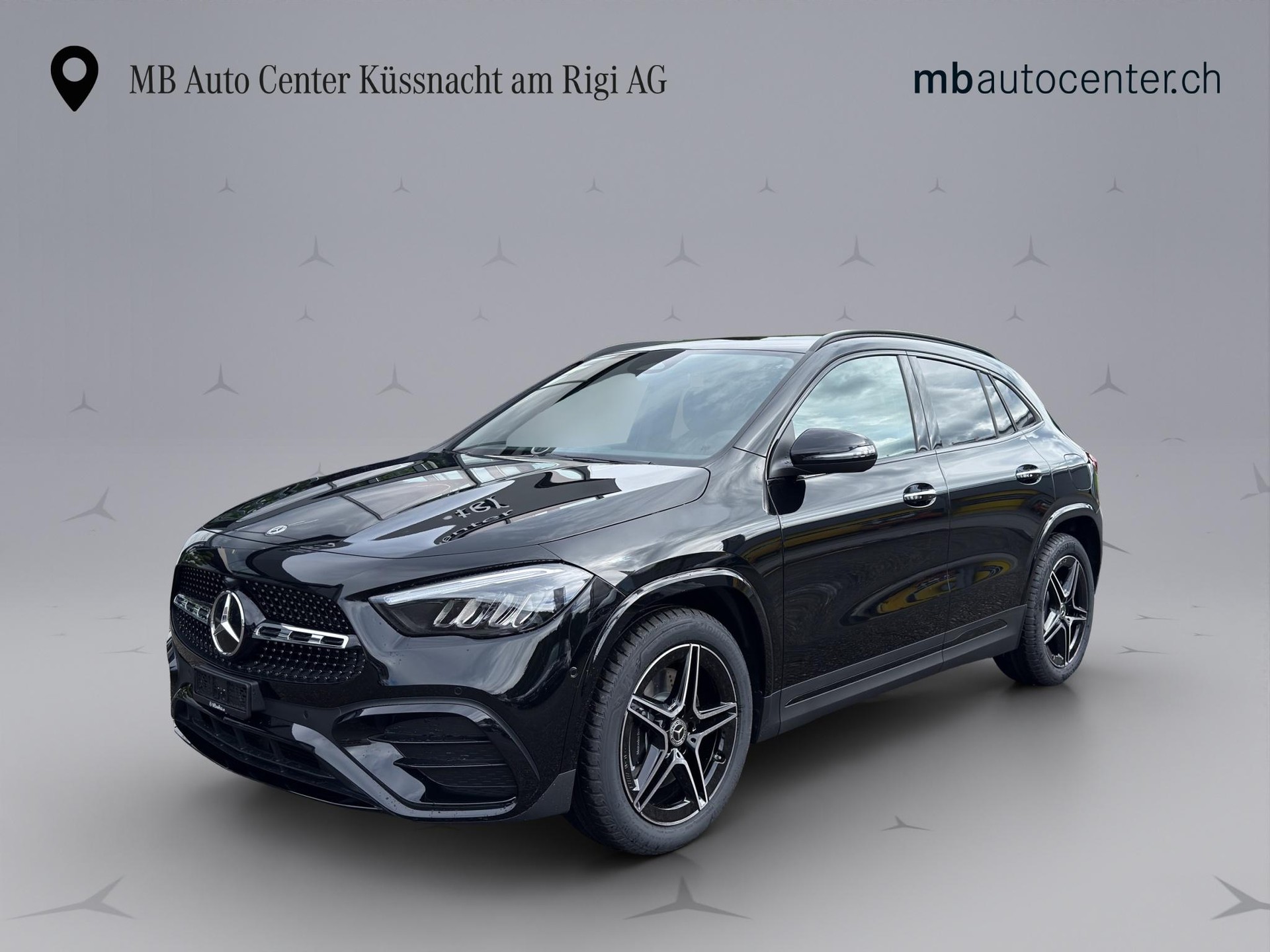 MERCEDES-BENZ GLA 250 Swiss Star AMG Line 4matic