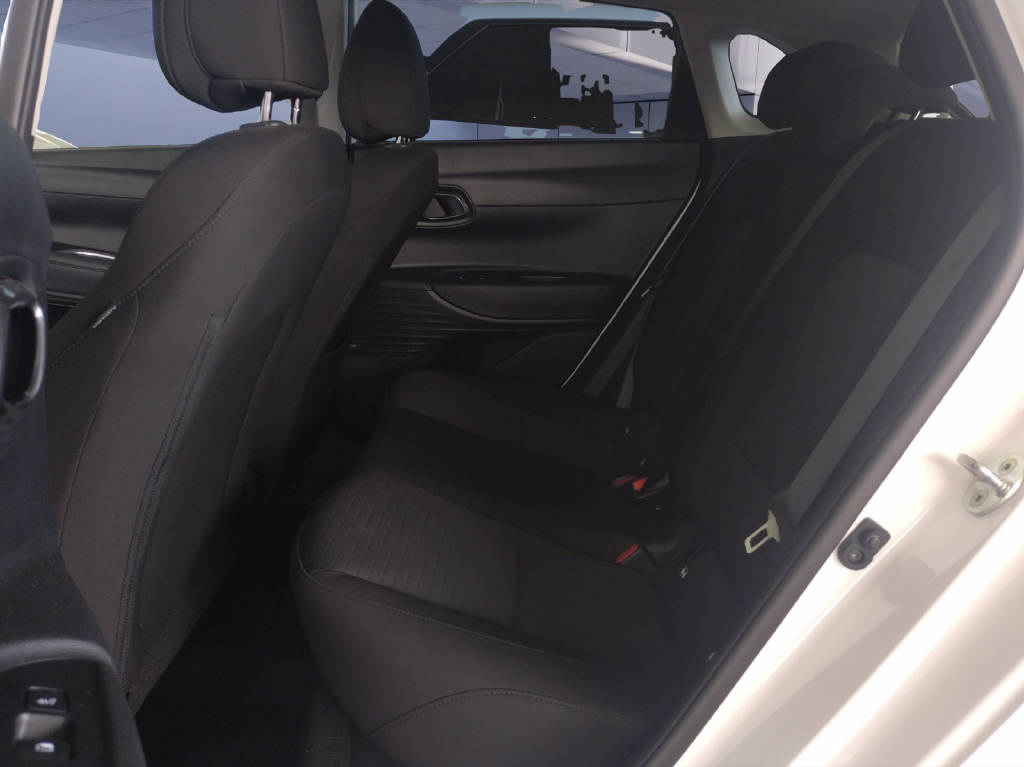 HYUNDAI i20 1.0 T-GDi Vertex-image-10