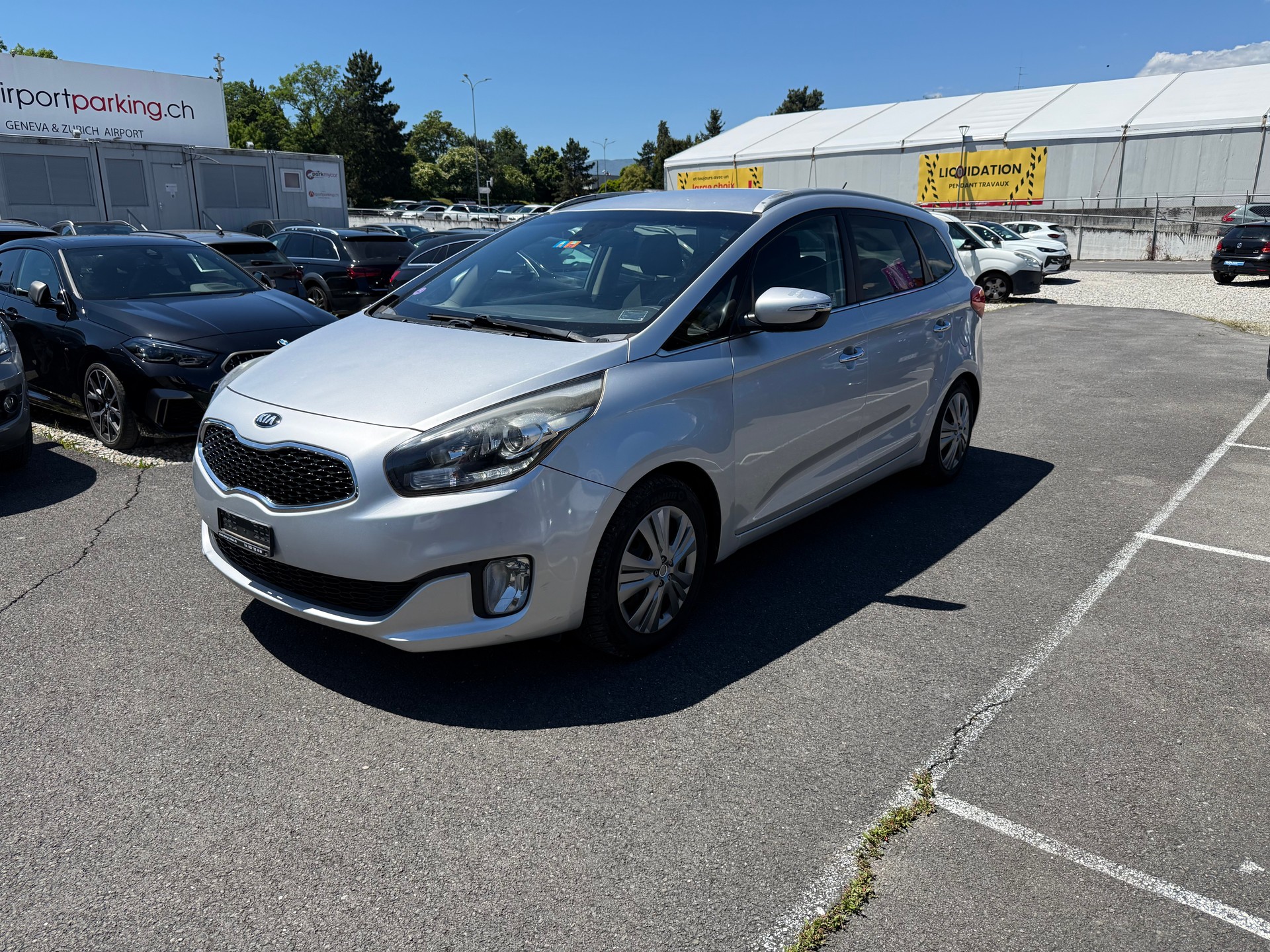 KIA Carens 1.6 GDI Classic-image-1