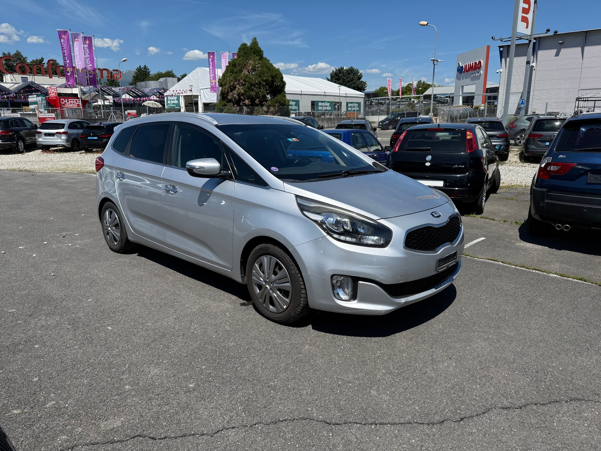 KIA Carens 1.6 GDI Classic-image-2