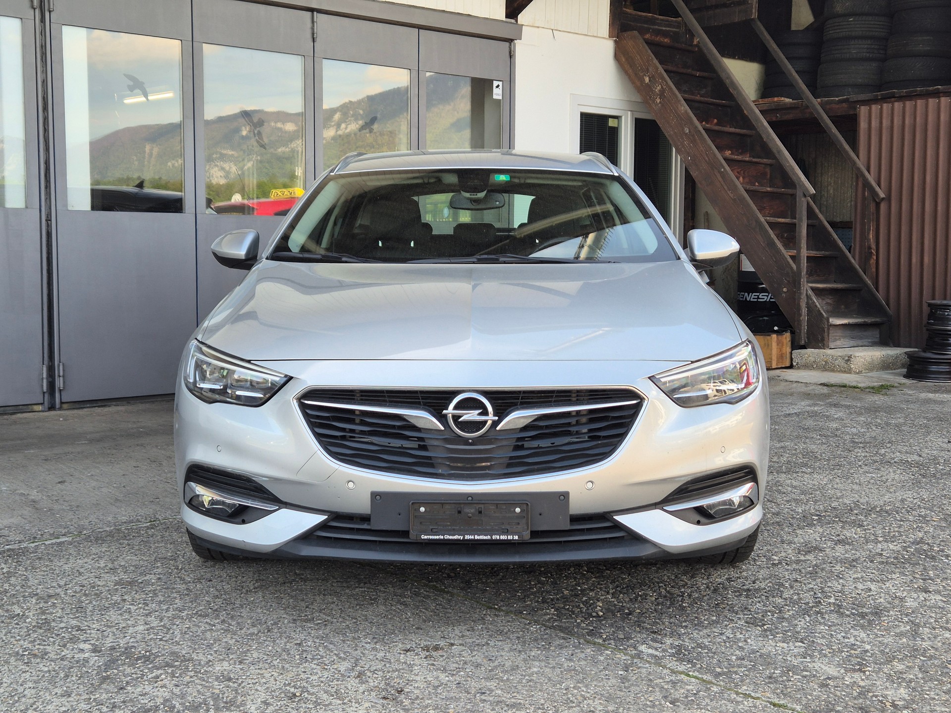 OPEL Insignia 2.0 BiDTI Sports Tourer Excellence 4WD Auto-showroom-element-1