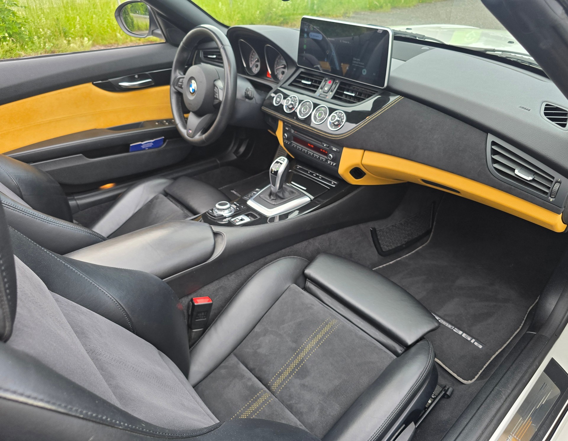 BMW Z4 sDrive35is DKG-image-13