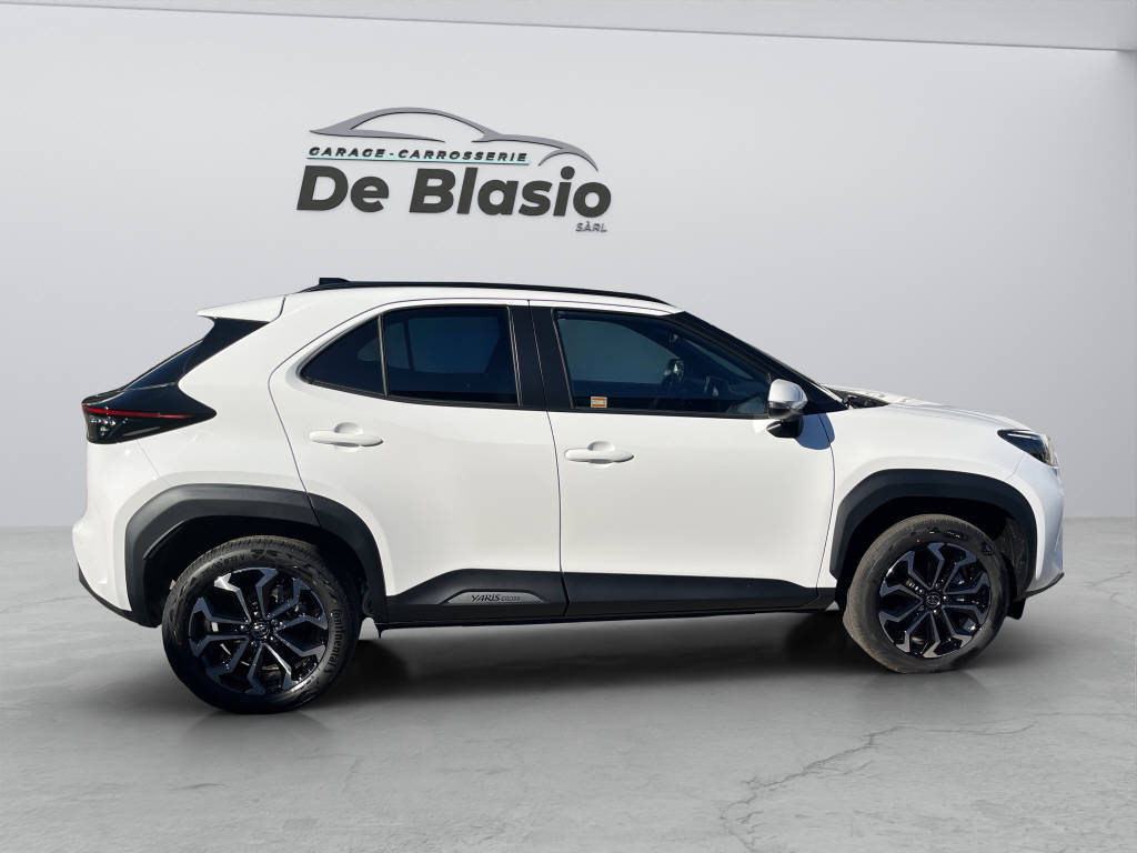 TOYOTA Yaris Cross 1.5 Trend e-CVT-image-7