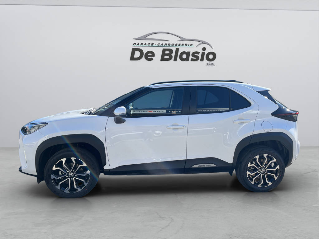 TOYOTA Yaris Cross 1.5 Trend e-CVT-showroom-element-3