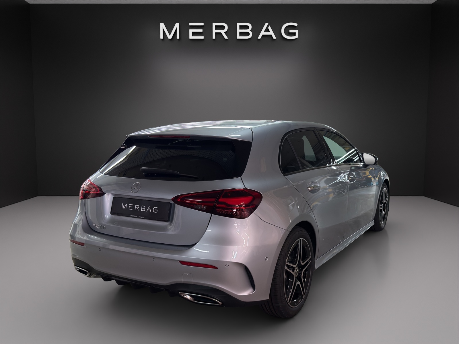 MERCEDES-BENZ A 200 Night Star 7G-DCT-image-4