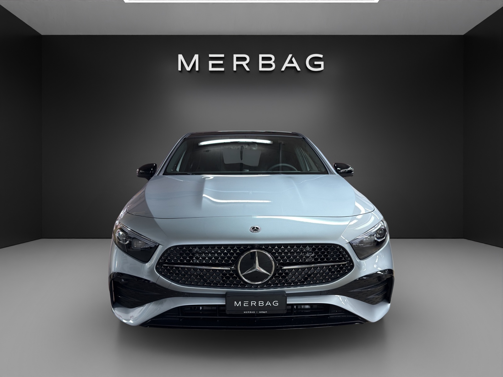 MERCEDES-BENZ A 200 Night Star 7G-DCT-image-6
