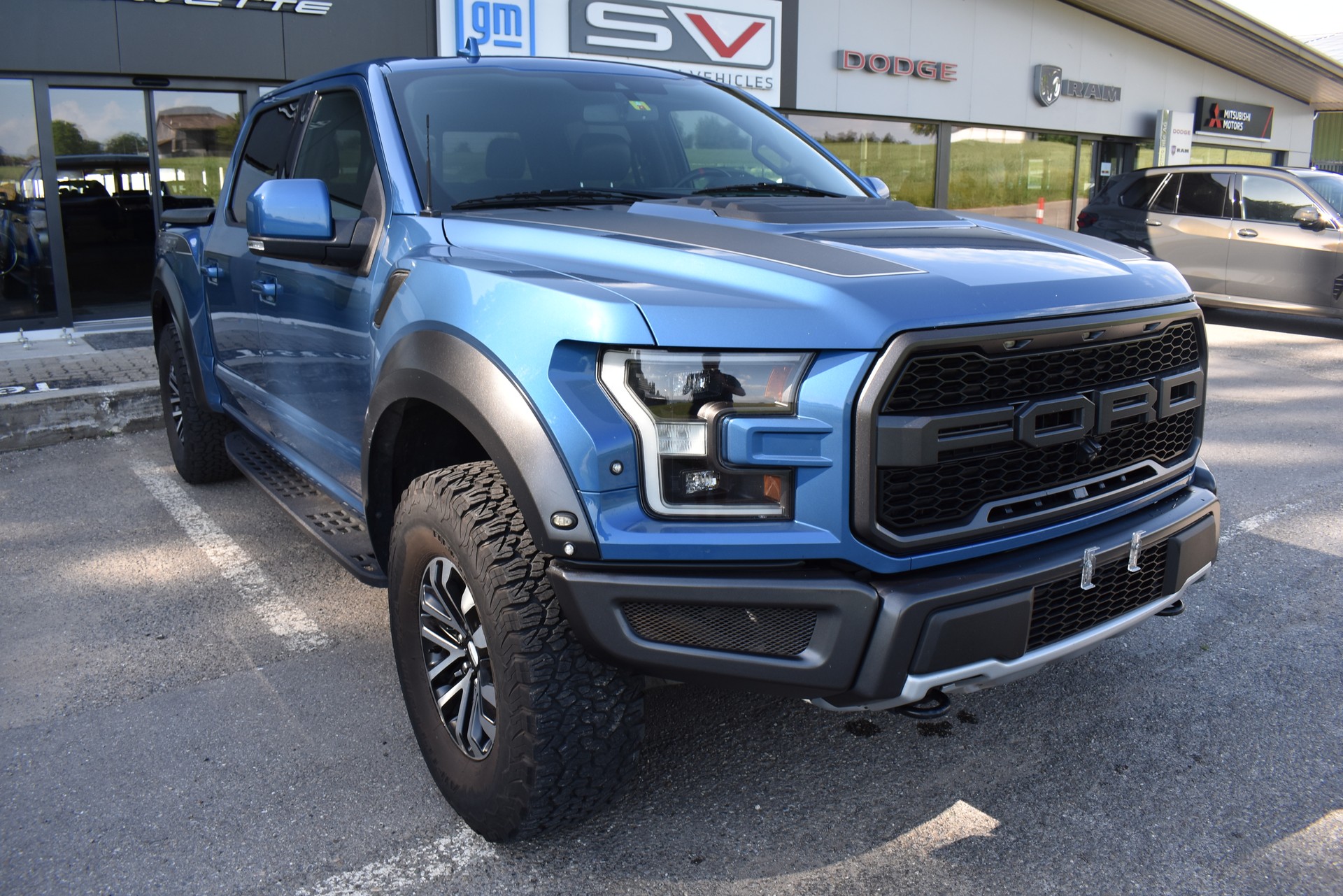 FORD F-150 Raptor-image-3