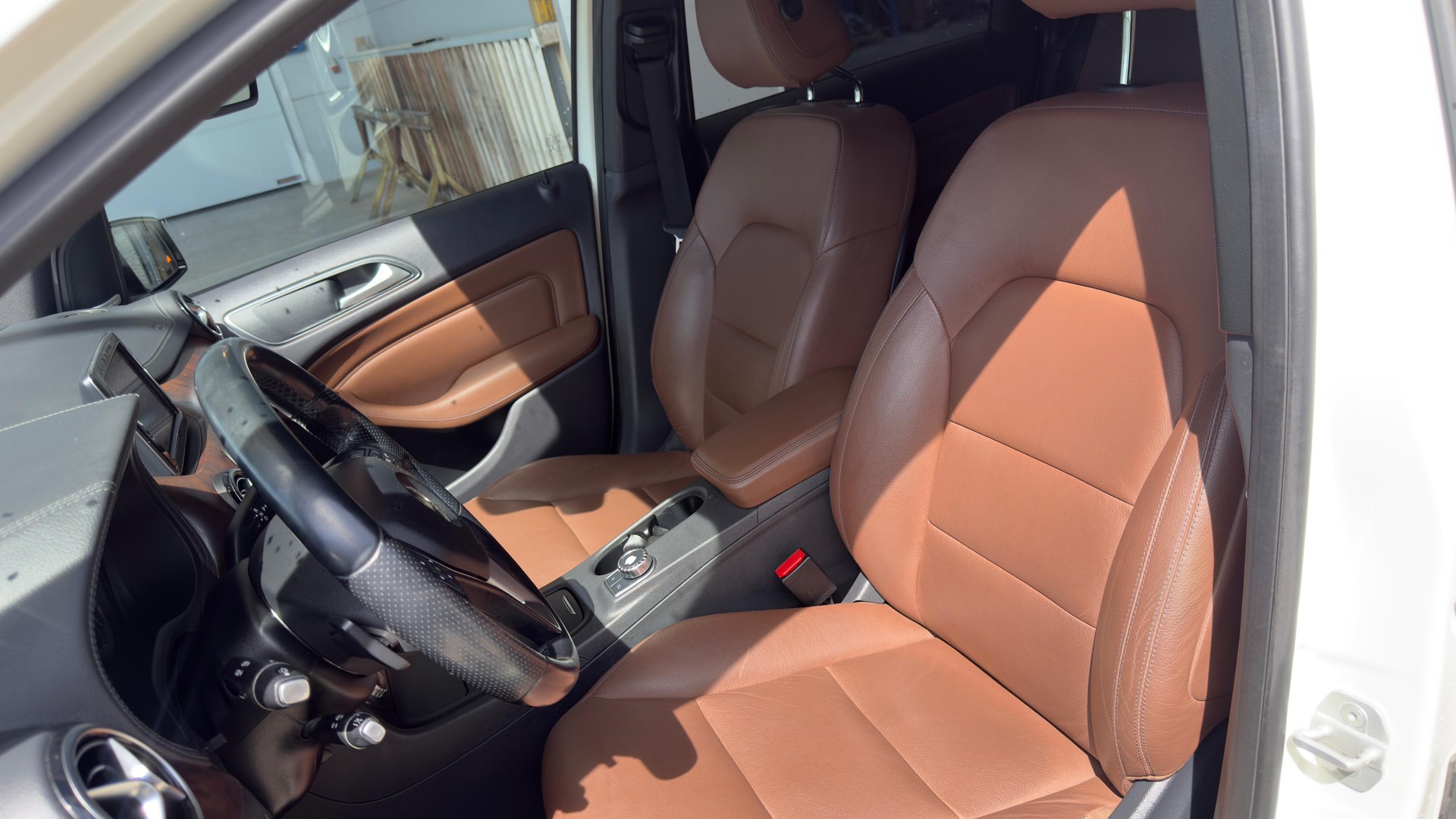 MERCEDES-BENZ B 220 4Matic 7G-DCT-image-10