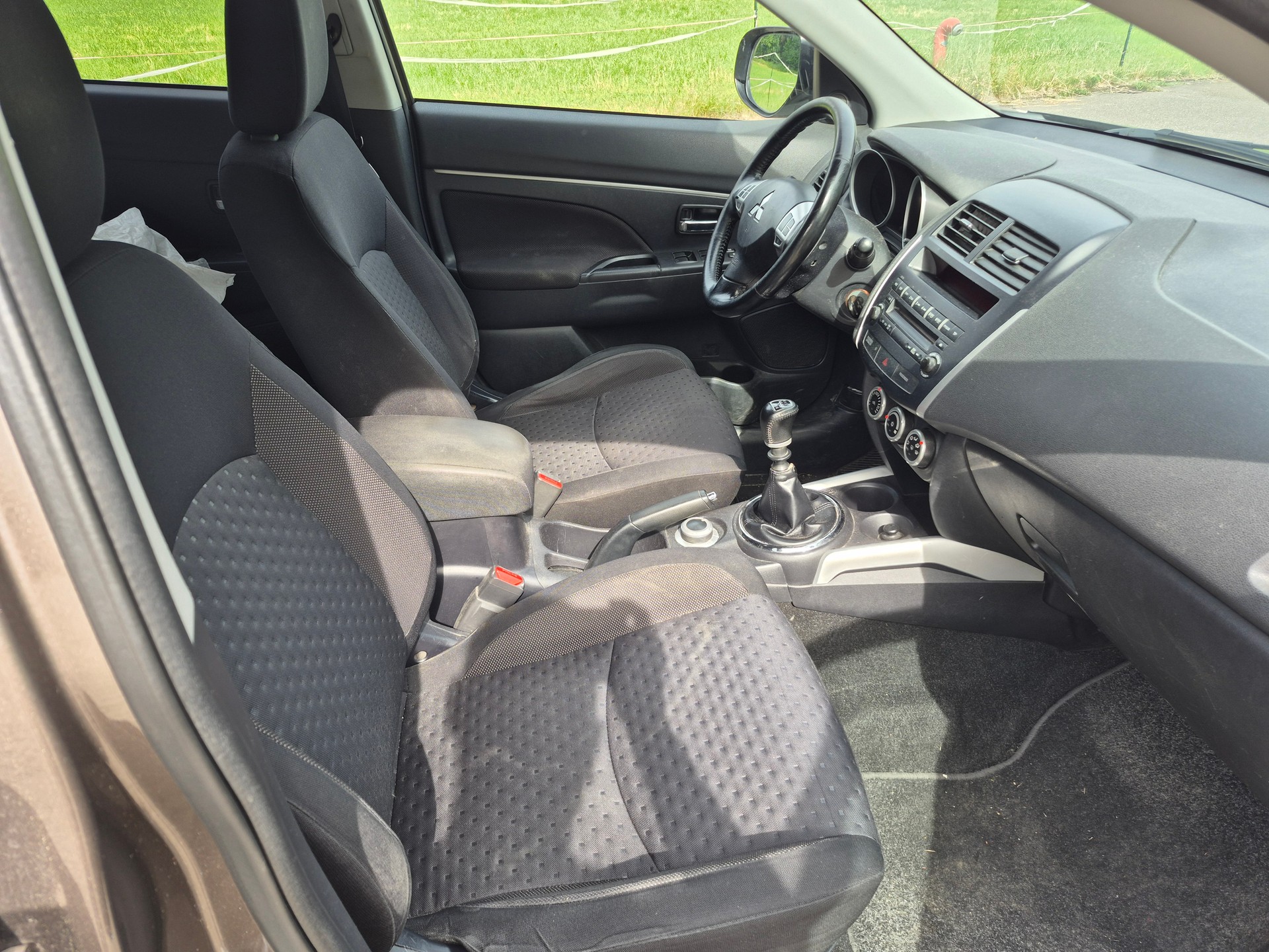 MITSUBISHI ASX 1.8 DID Intense 4WD-image-5