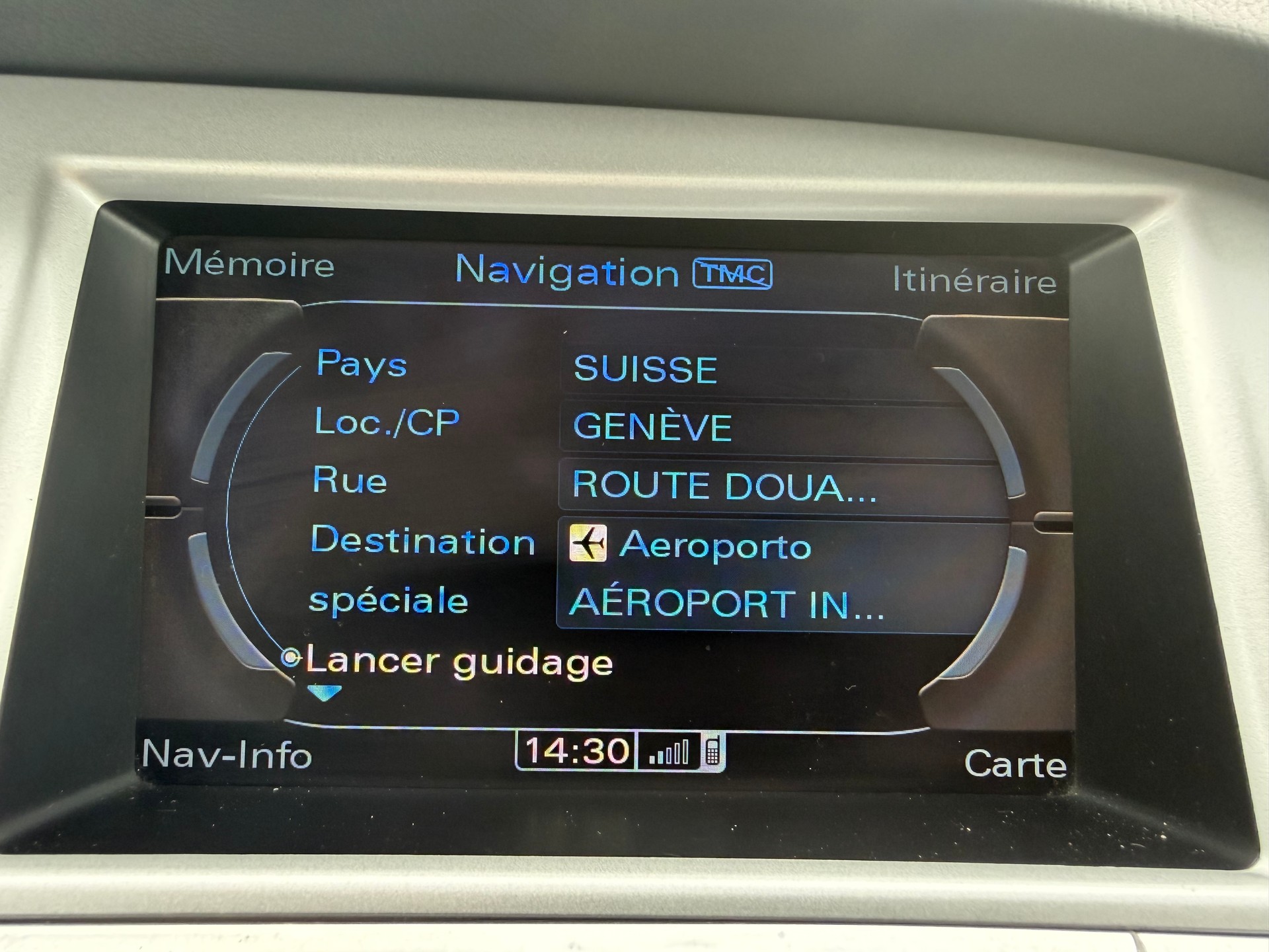 AUDI AUDI A6 Avant 3.0 V6 TDI quattro tiptronic-image-20