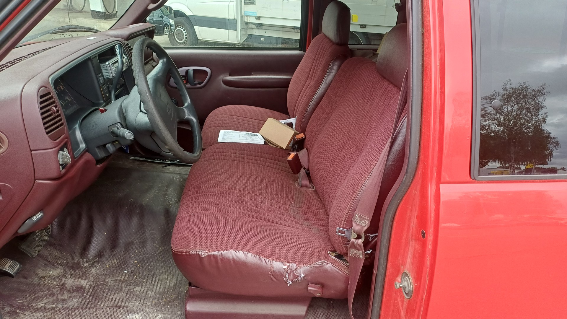 CHEVROLET C2500 6.,5 V8 TURBODIESEL 6 Plätzer-image-8