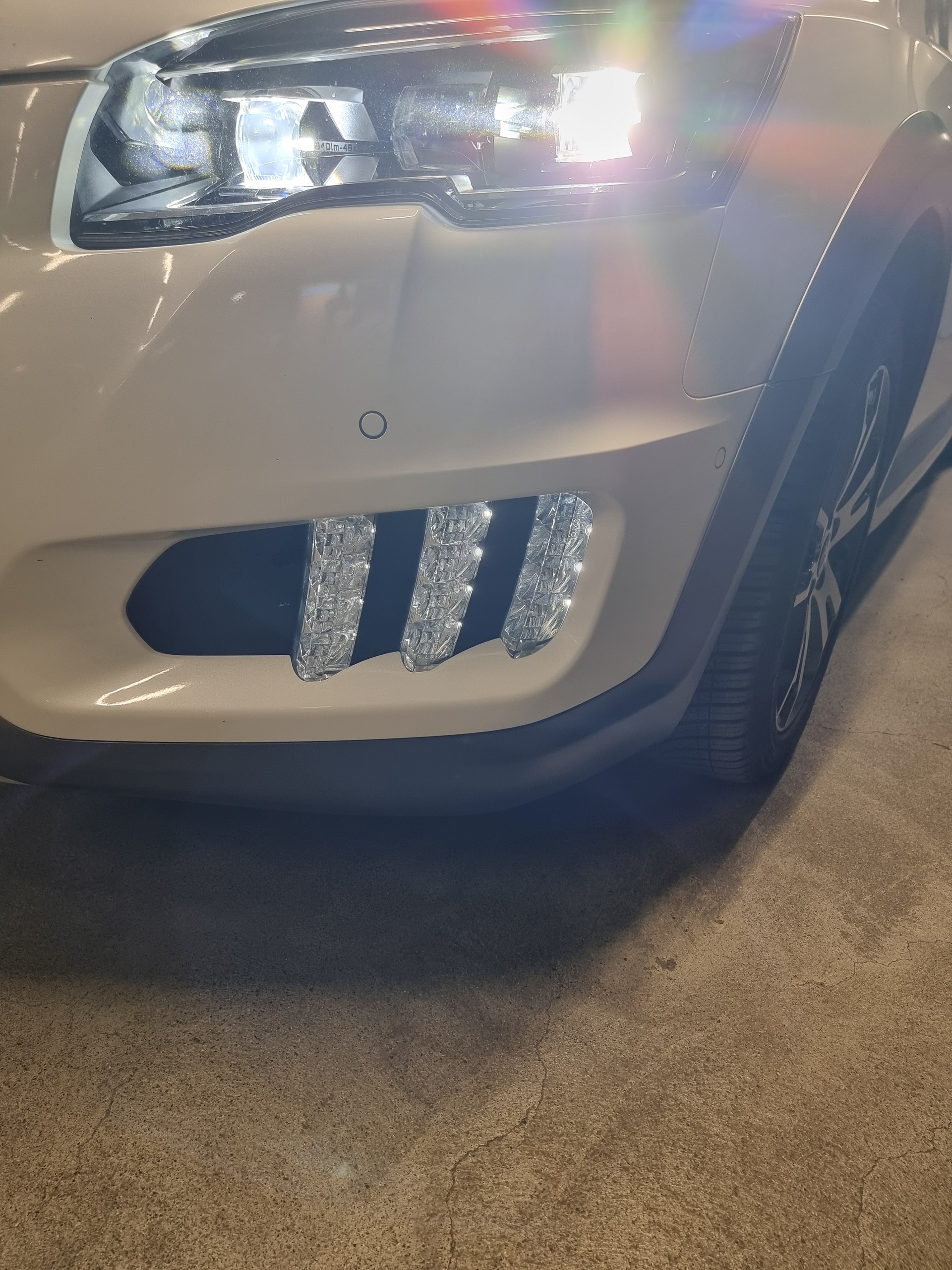 PEUGEOT 2.0 HDi HYbrid4-image-6