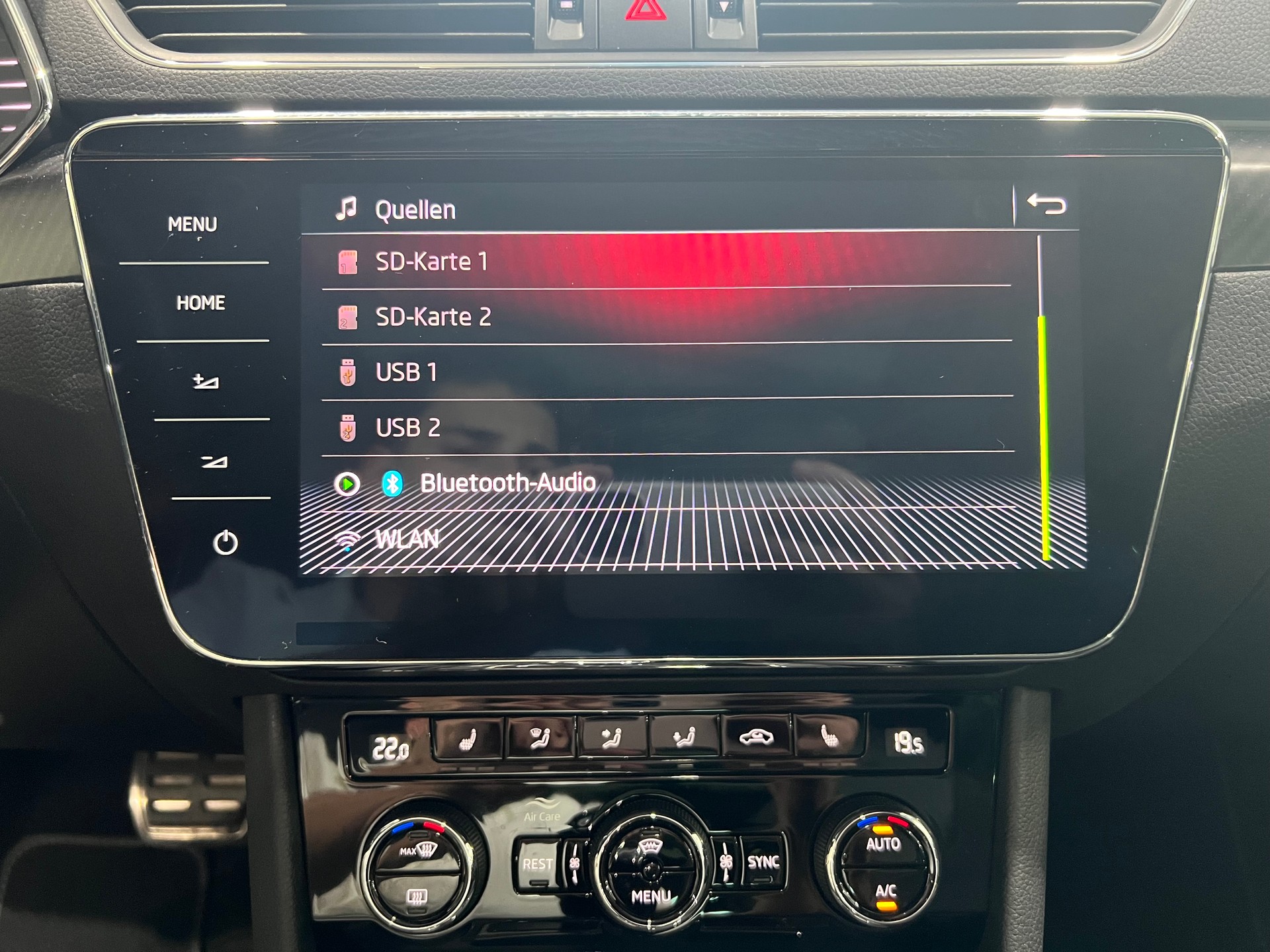 SKODA Superb Combi 2.0 TDi SportLine 4x4 DSG**CH Auslieferung,AHK,Tempomat ACC,Panodach,Rückfahrtkam,Frisch ab MFK**-image-14