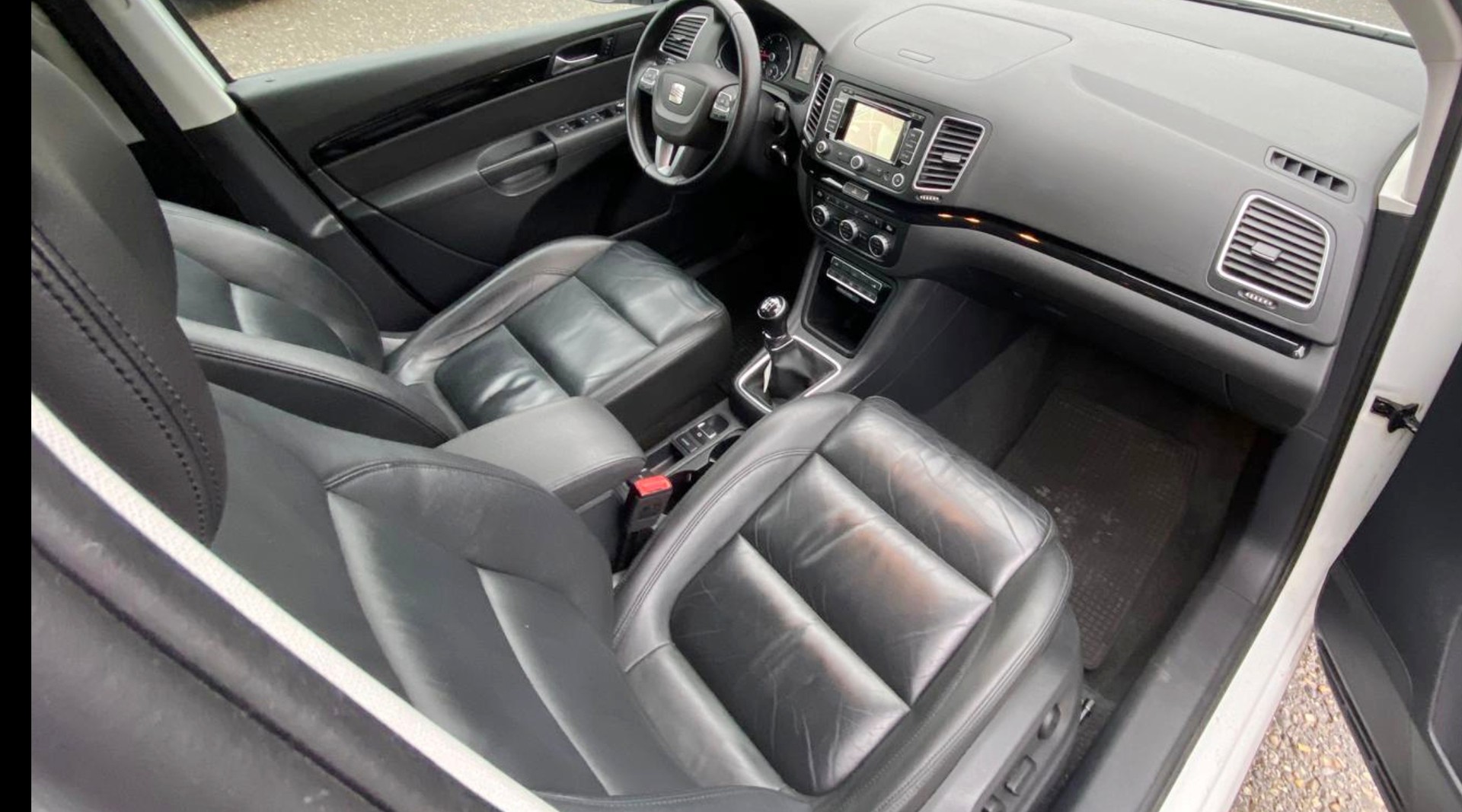SEAT Alhambra 2.0 TDI Ecomotive Style ITECH-image-11