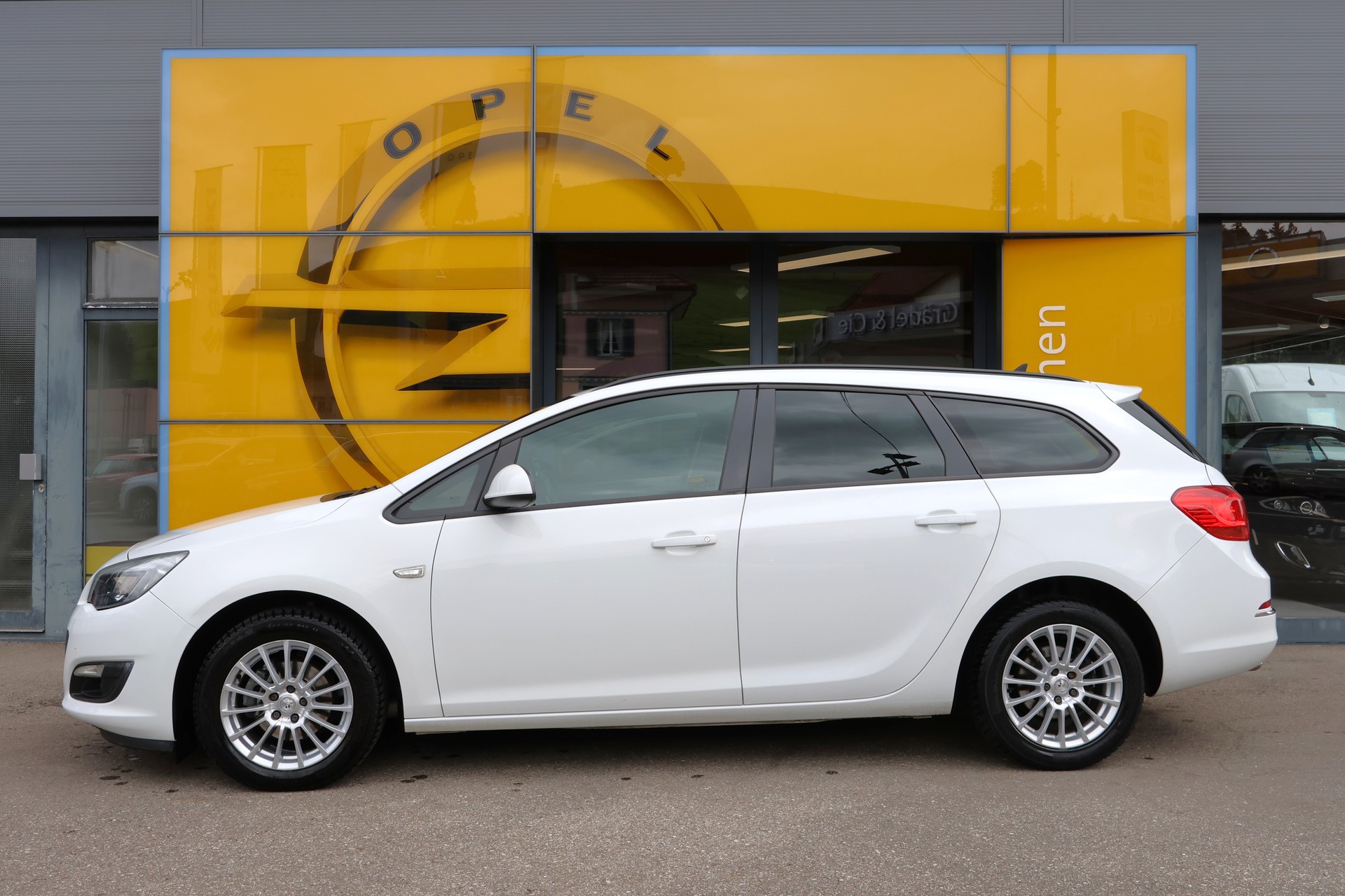 OPEL Astra SportsTourer 1.4Turbo Sport-showroom-element-1