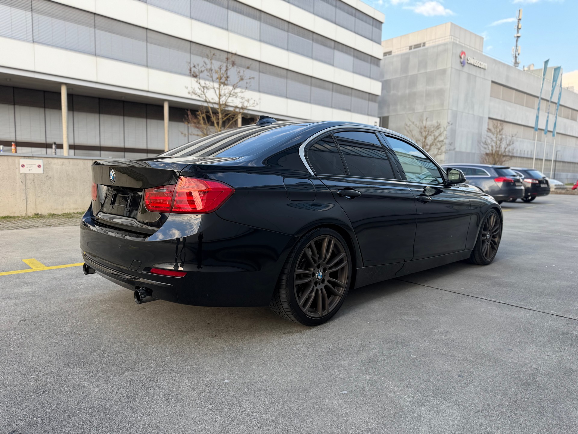 BMW 335i Sport Line Steptronic-image-4