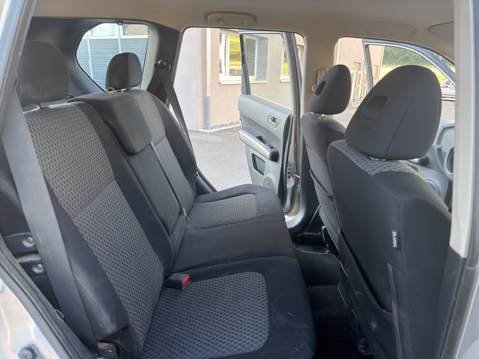 NISSAN X-Trail 2.0 dCi 16V SE Automatic-image-17