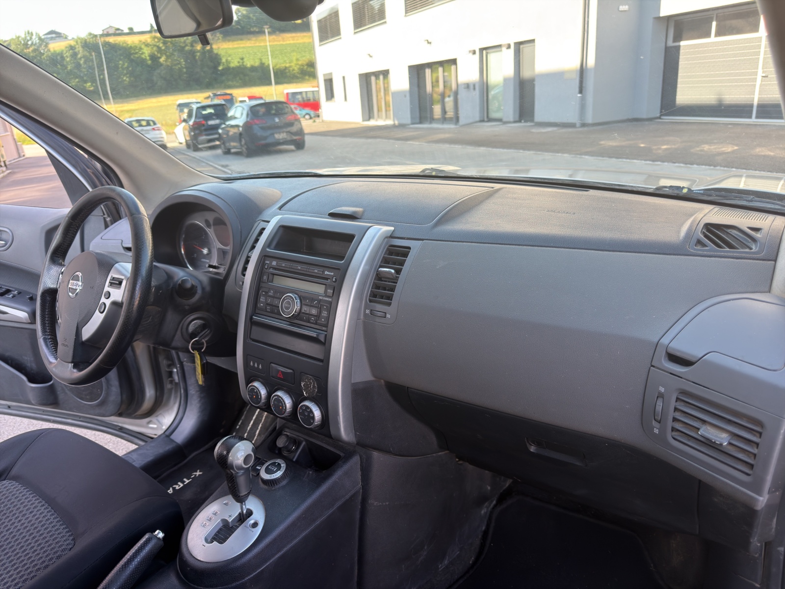 NISSAN X-Trail 2.0 dCi 16V SE Automatic-image-20