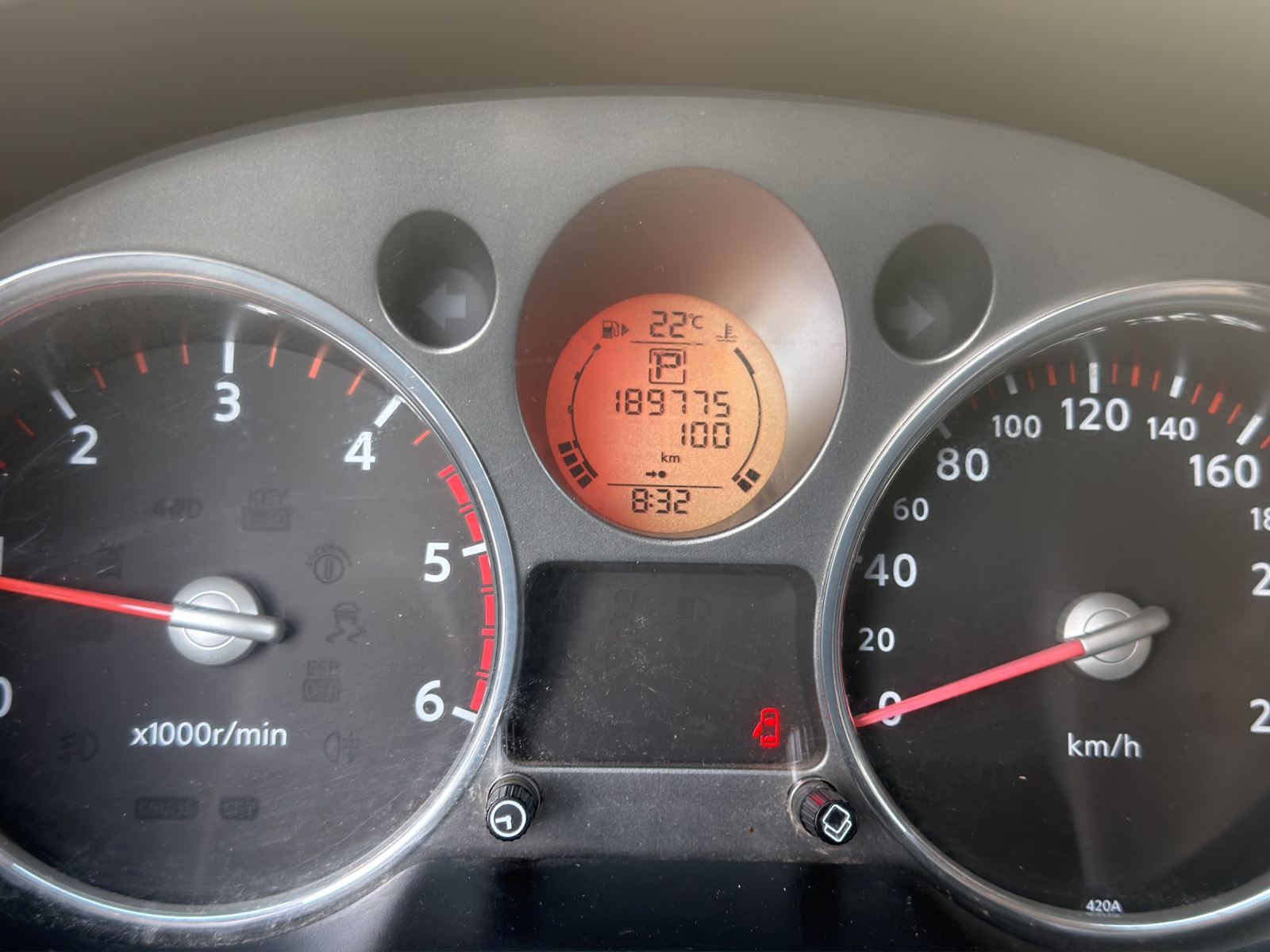 NISSAN X-Trail 2.0 dCi 16V SE Automatic-image-10