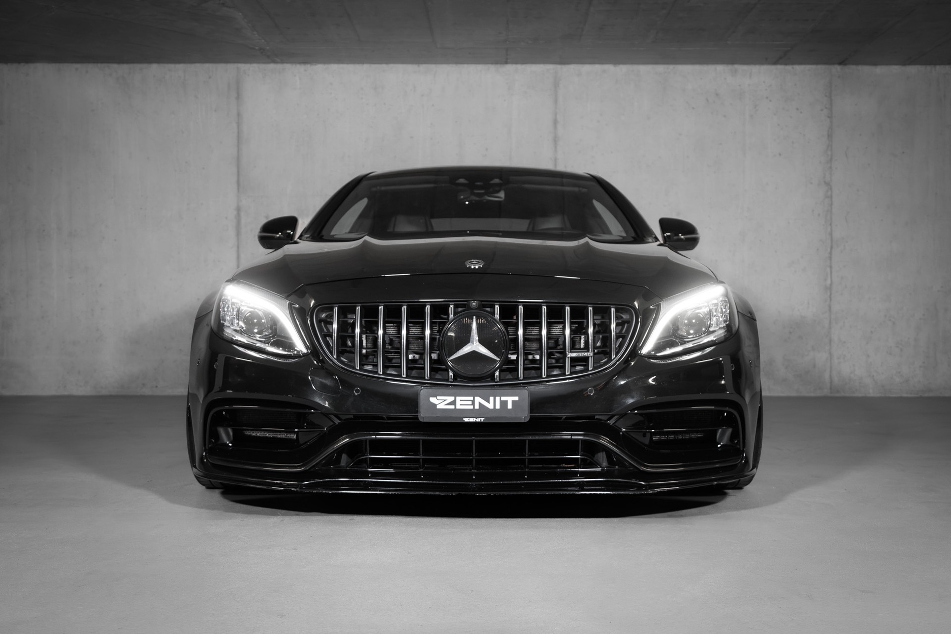 MERCEDES-BENZ C 63 S AMG 9G-tronic-image-6