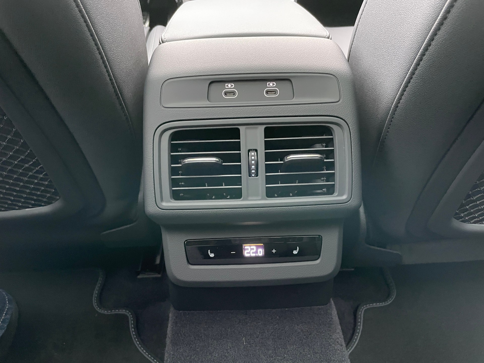 AUDI Q5 Sportback 50 TFSI e PHEV S line quattro S-tronic EDITION ONE-image-21